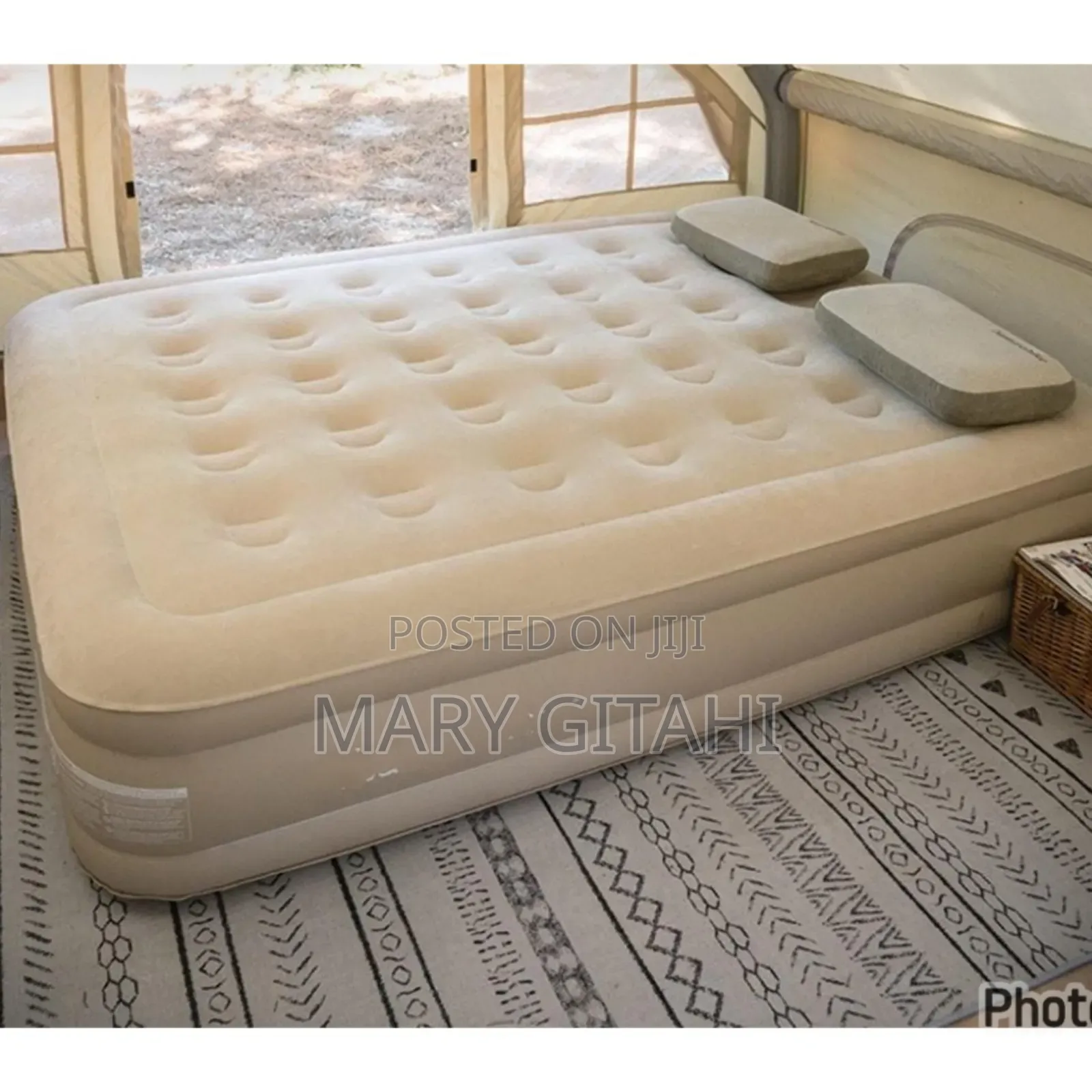 Beige and Grey Self Inflatable Bed +2 Inflatable Pillows