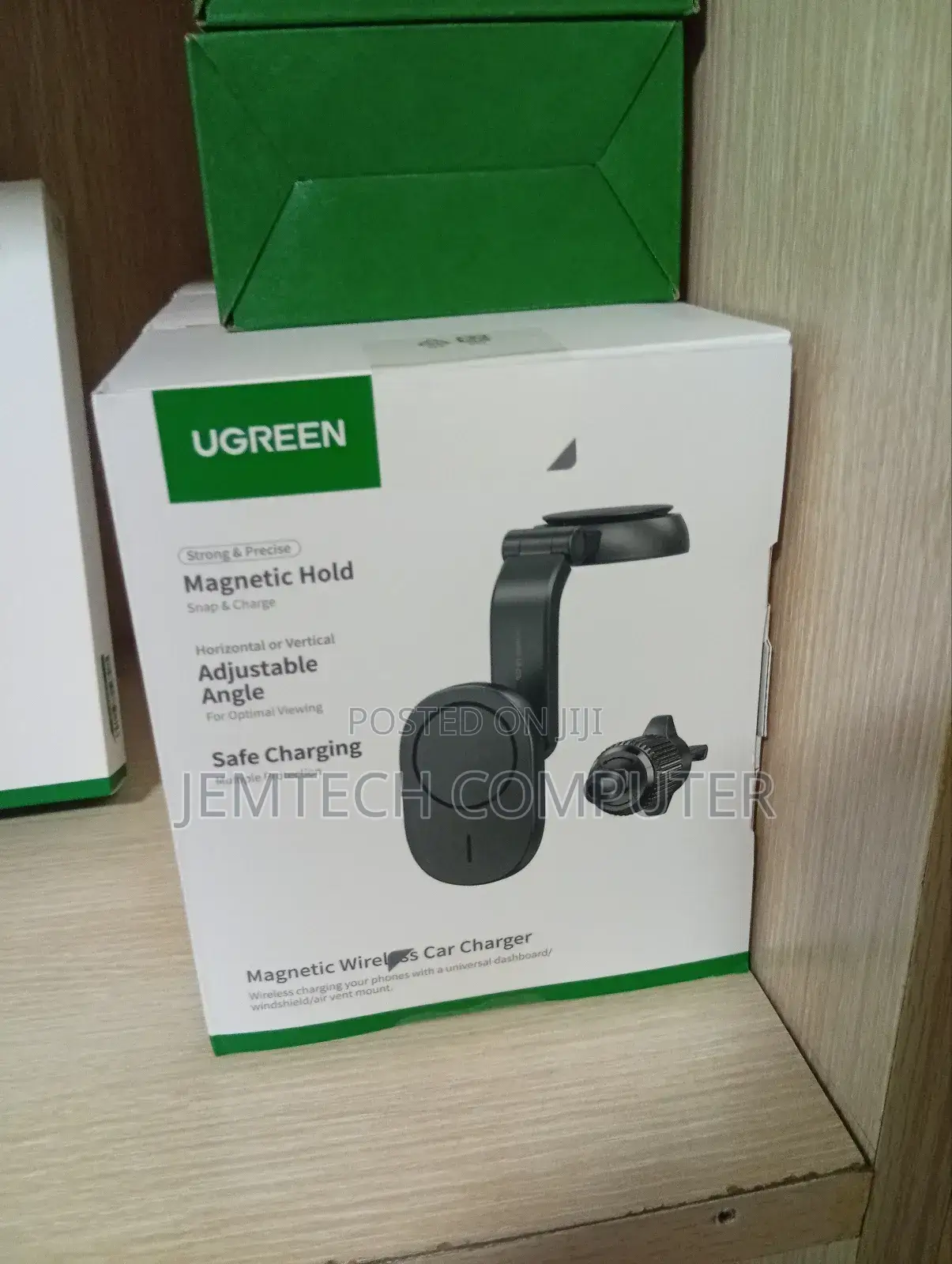 Ugreen Magnetic Car Wireless Charger - Cd345