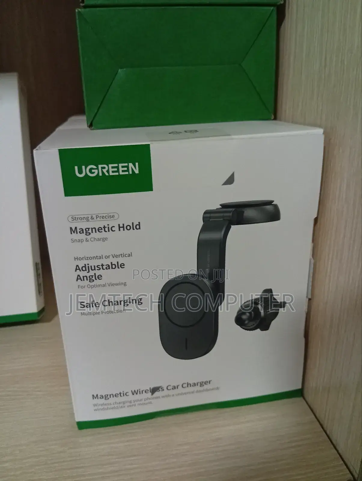 Ugreen Magnetic Car Wireless Charger - Cd345