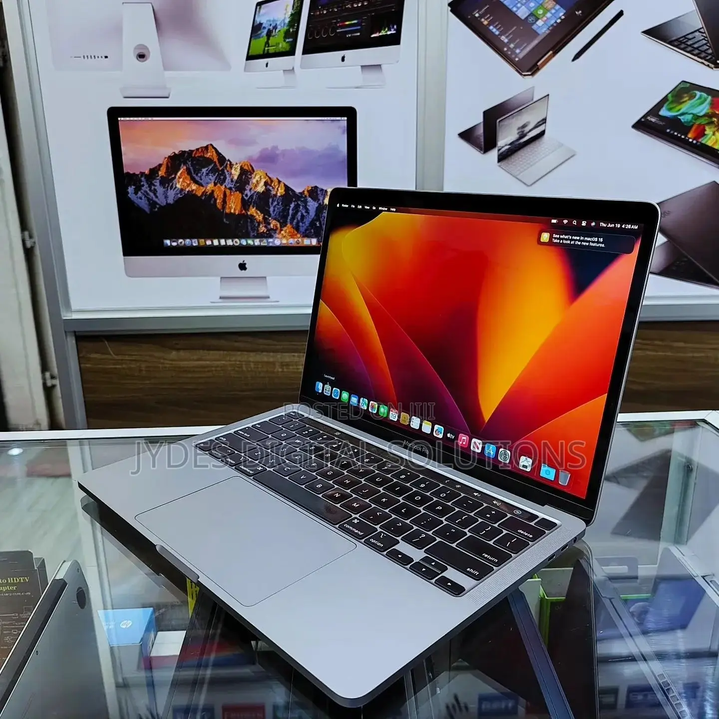 Laptop Apple MacBook Pro 2020 16GB Intel Core i7 SSD 512GB