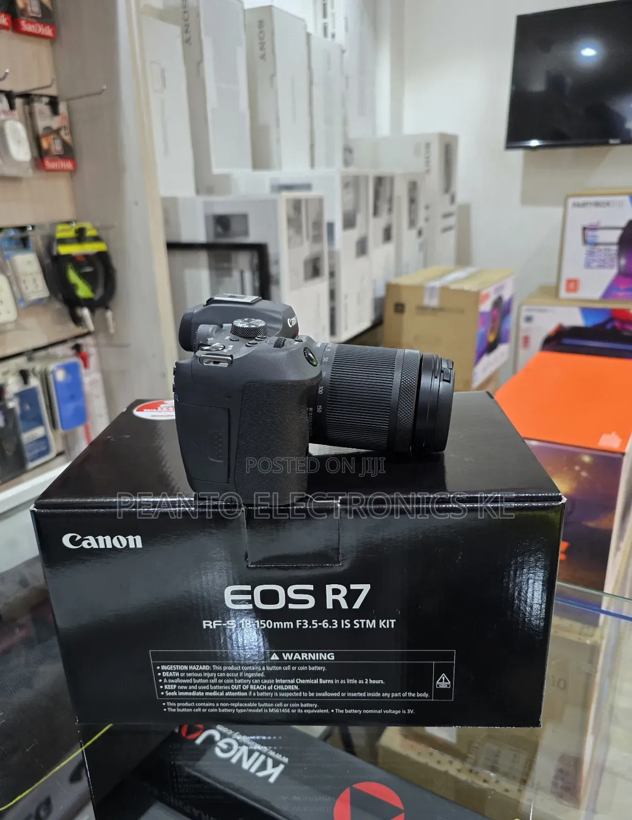 Canon Eos R7 Mirrorless Camera With 18-150mm Lens