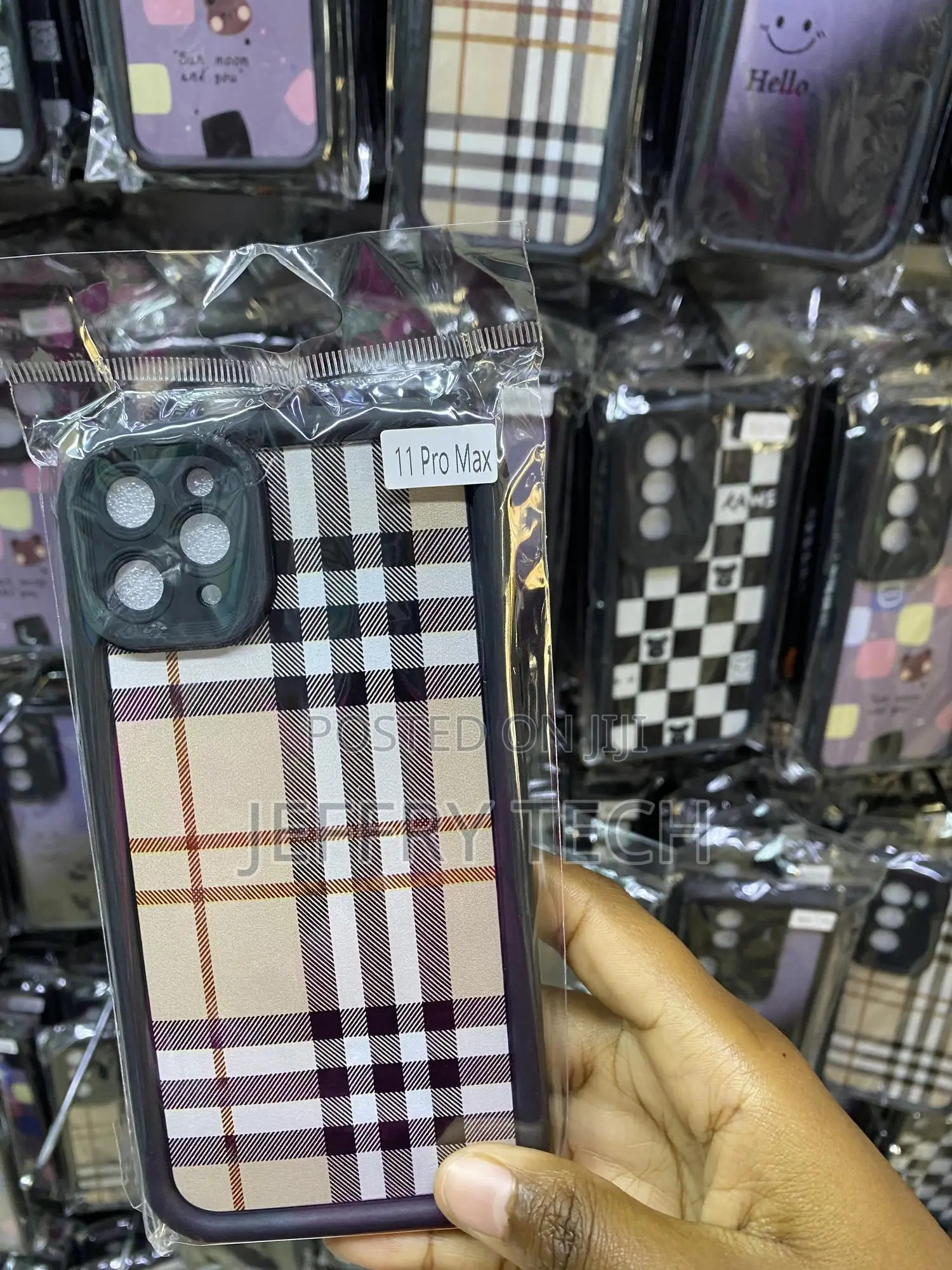 Cjoelzky Tartan Fabric Pattern Case for iPhone 11 Pro Max