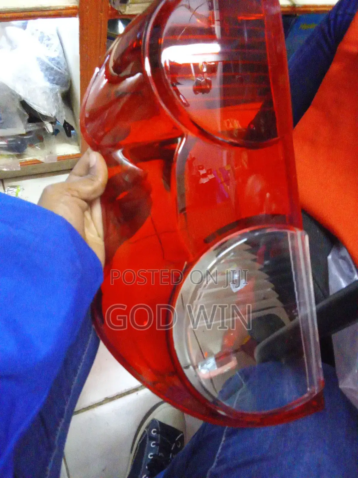 Rear/Tail Lenses Nissan Nv 200