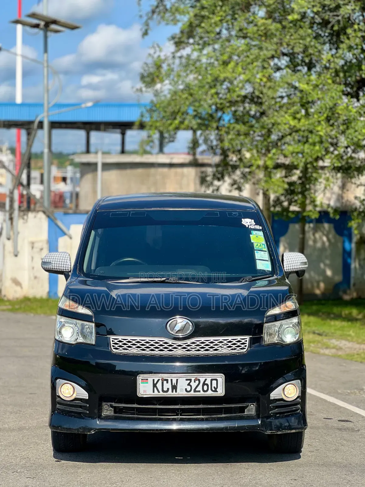 Toyota Voxy 2013 Black