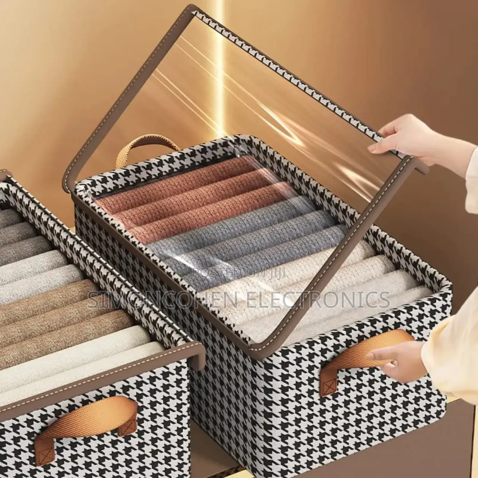 Clothes/Wardrobe Organizer With Handles
