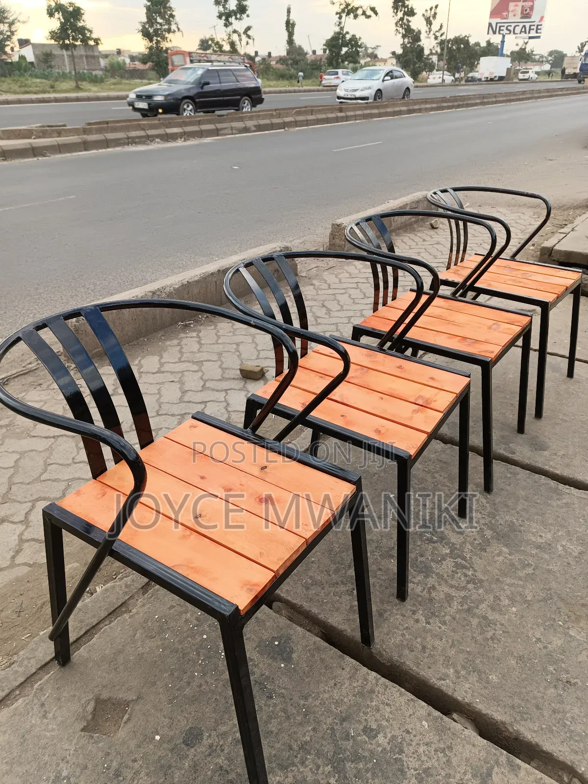 Wooden Metallic Restaurant Seats 