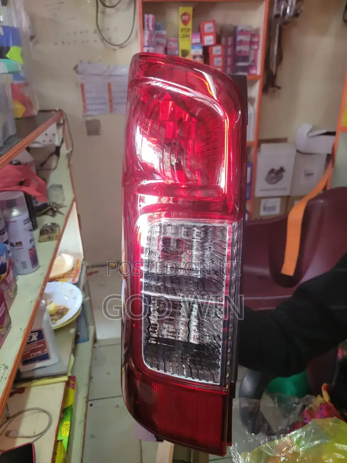 Tail Lamp Nv 350