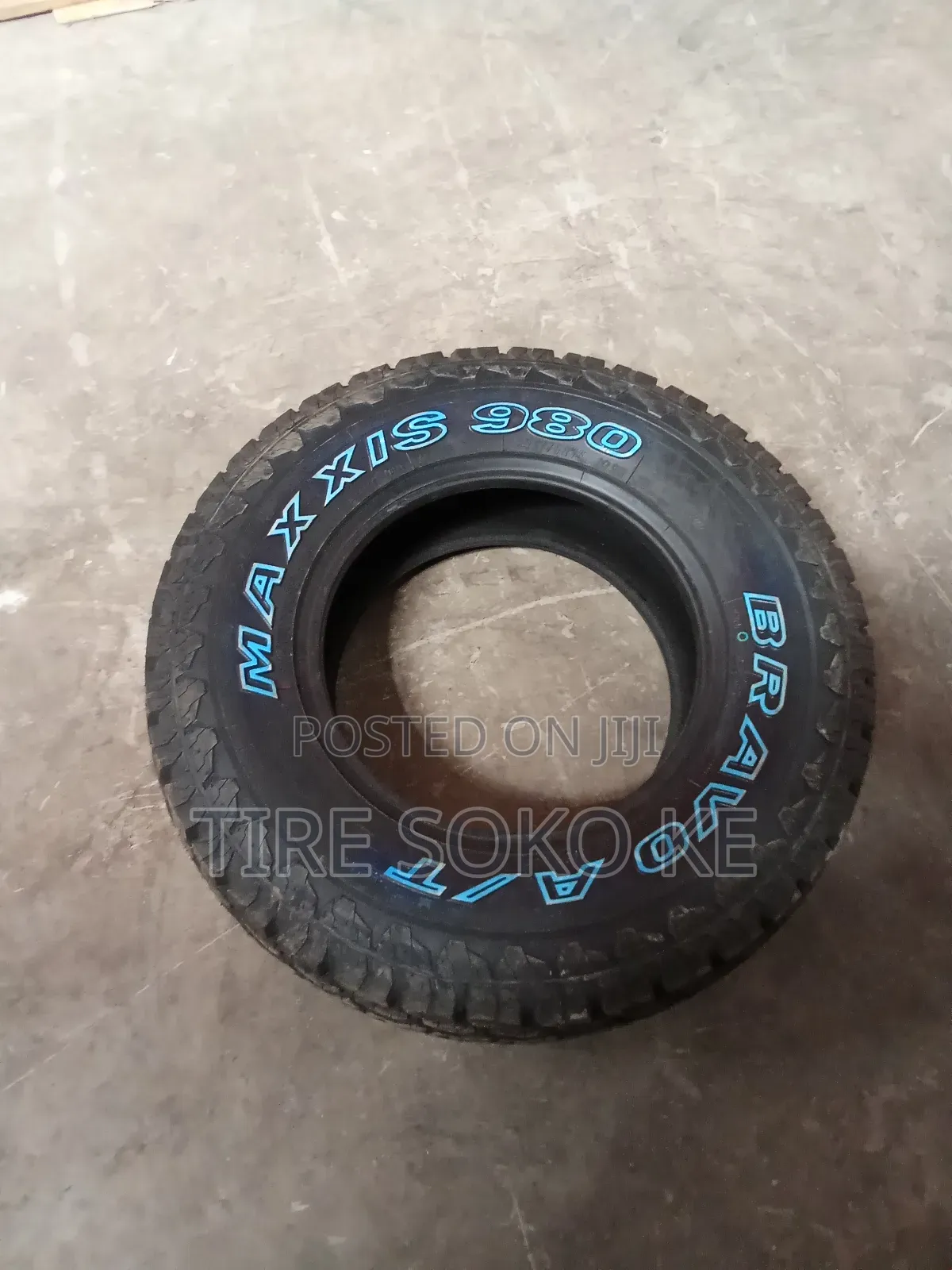 235/75 R15 Maxxis Bravo At980