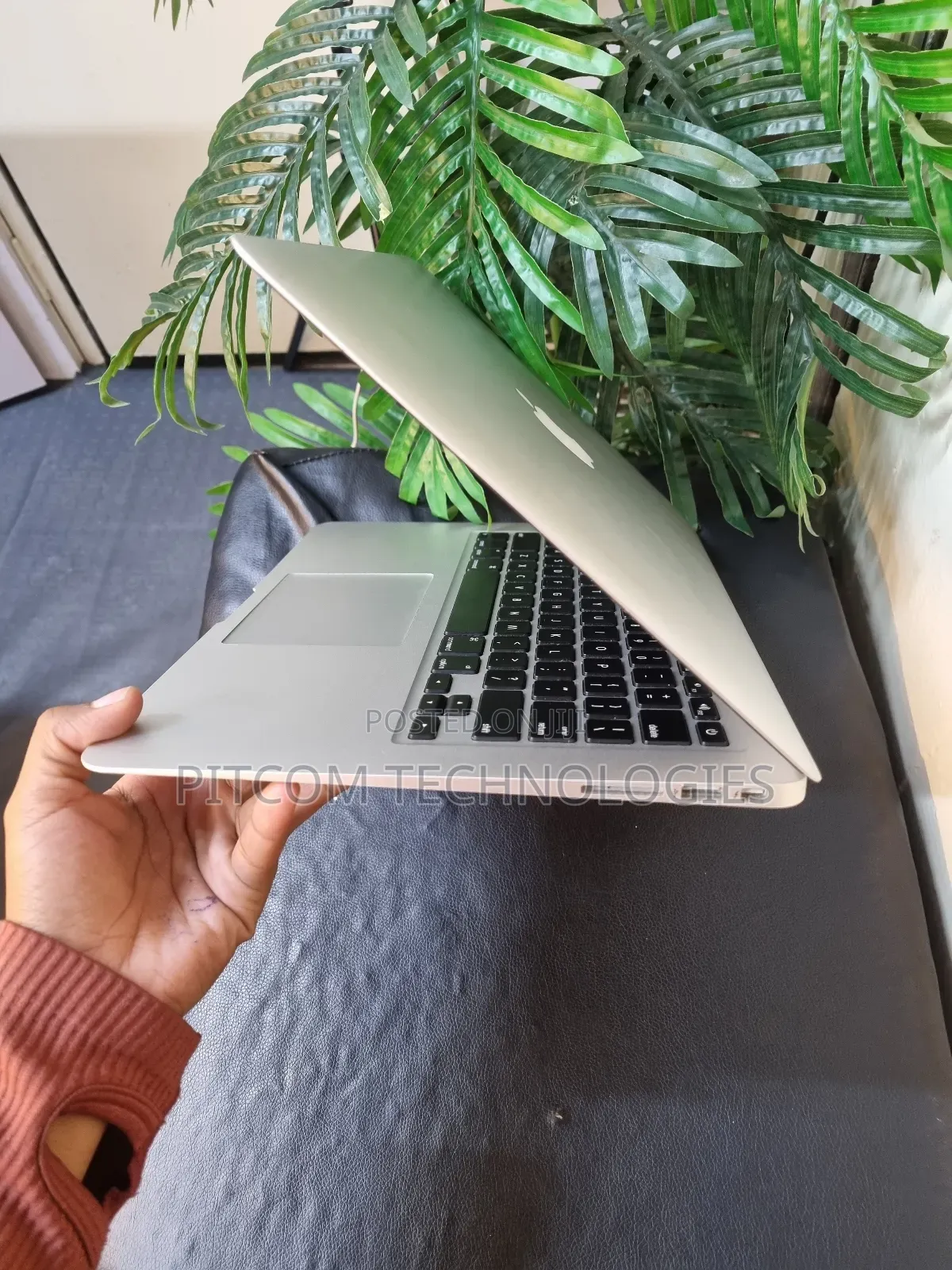 Laptop Apple MacBook Air 2017 8GB Intel Core I5 SSD 256GB
