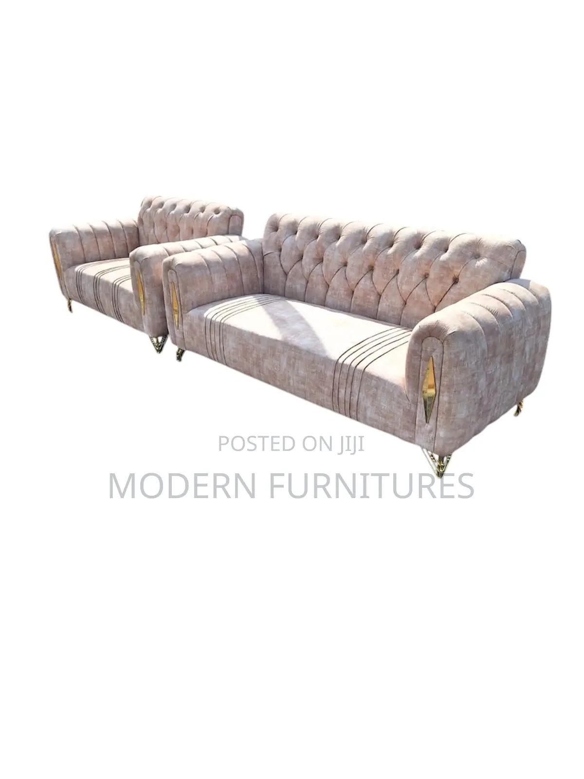 Luxurious 5 Seater Chesterfield Sofa