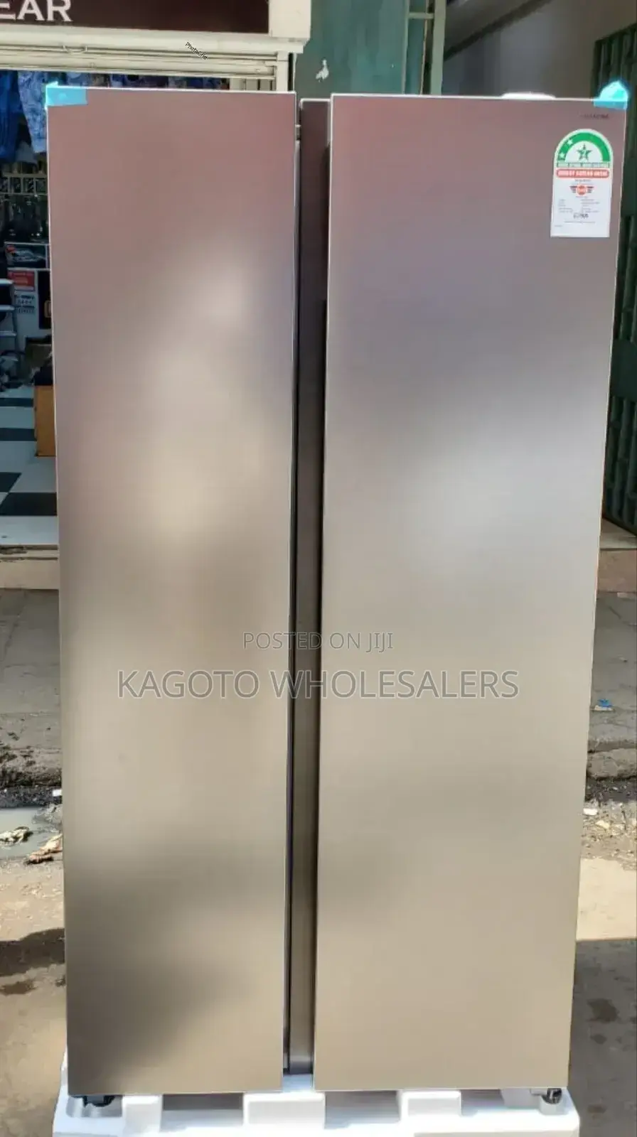 Side by Side Samsung Fridge 583litres