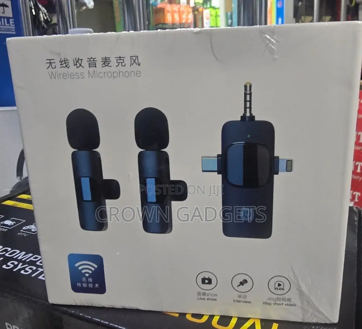Wireless Lavalier Mic Set – 2 Mics + 3-Port Receiver