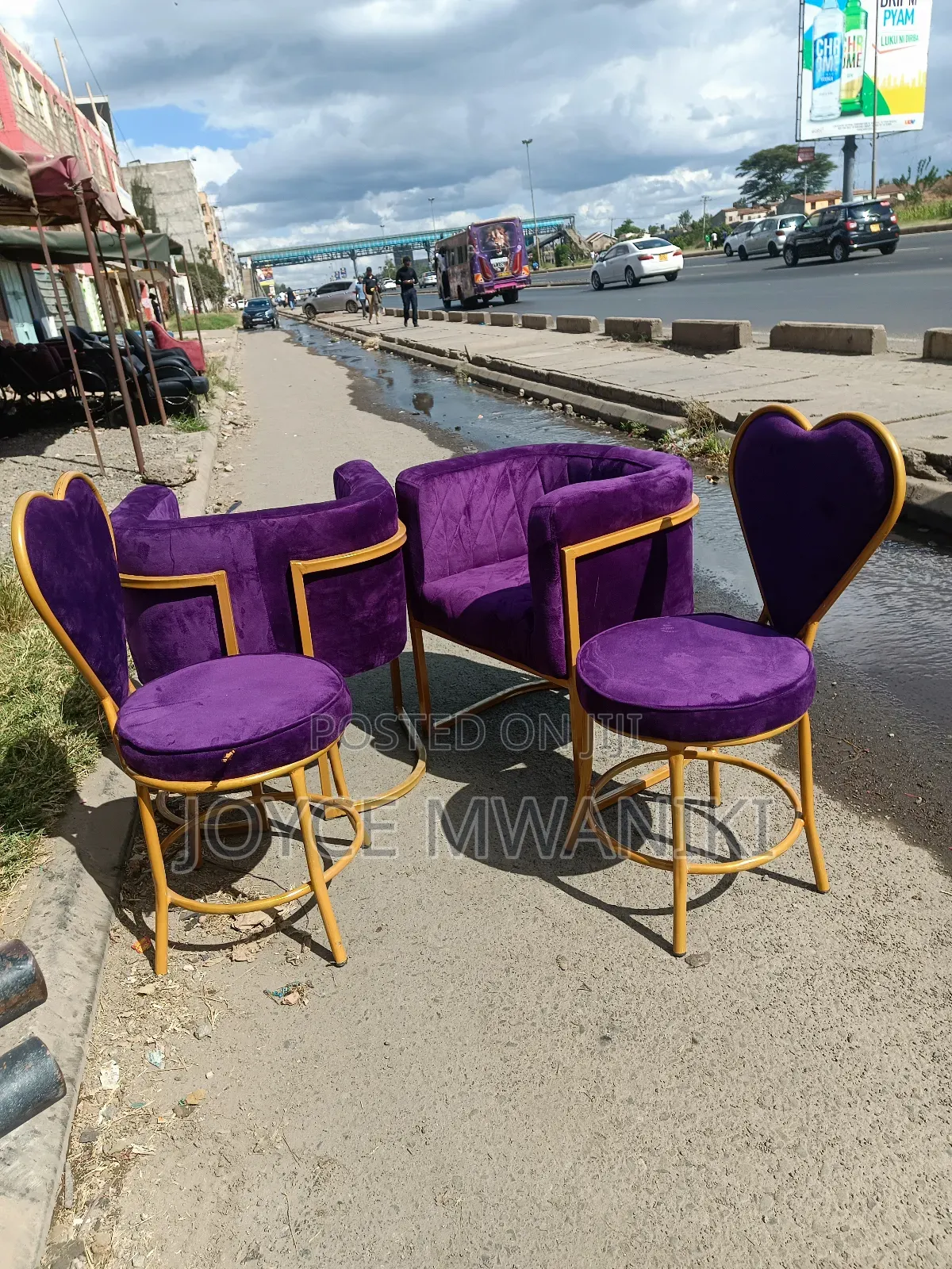 4 Manicure Seats, Purple 