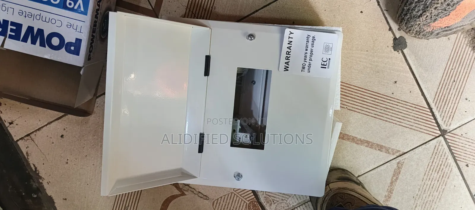 Powermax Consumer Unit 4way