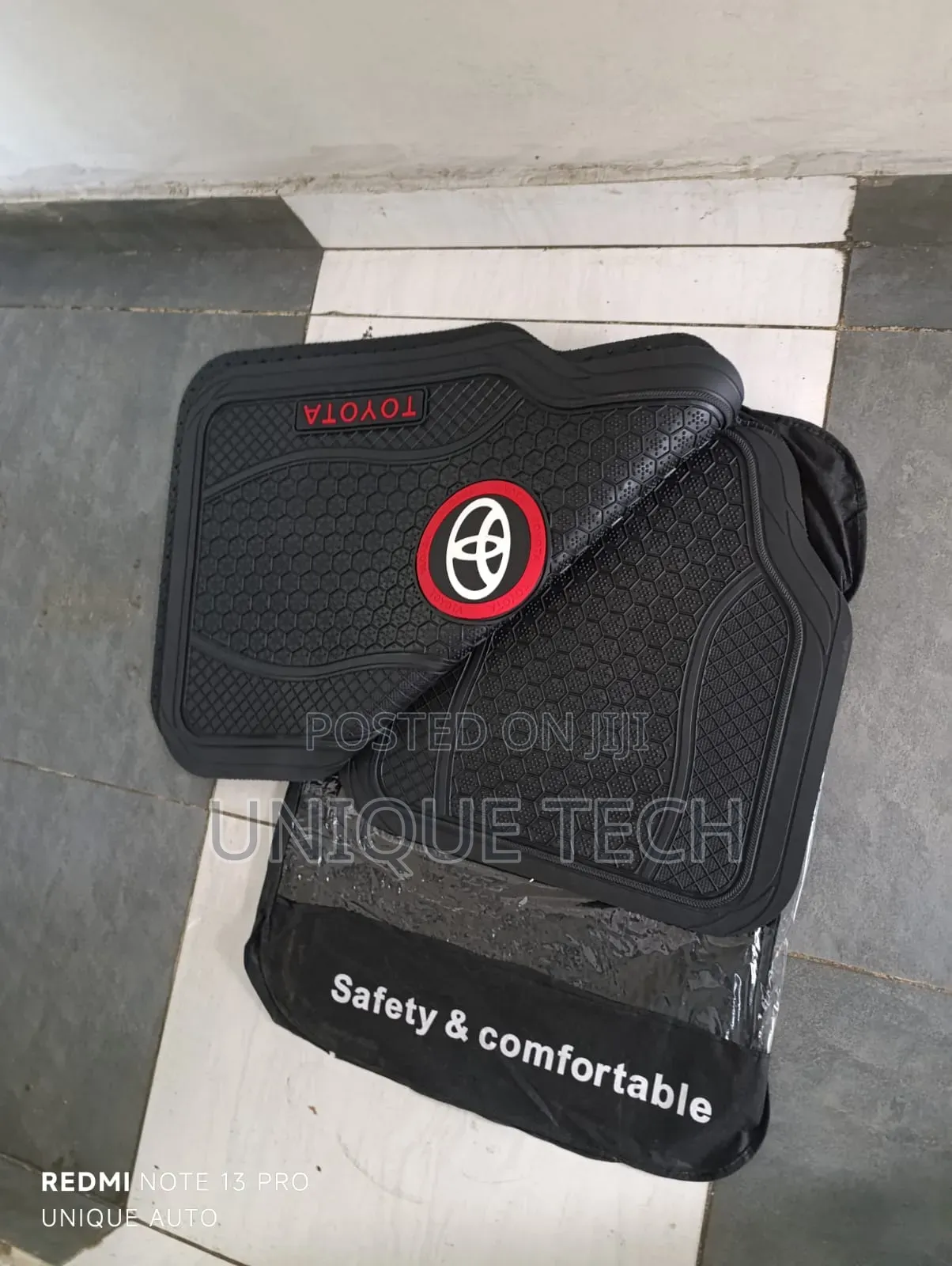 Toyota 5pcs Floor Mat Set / All-Weather Rubber Mats