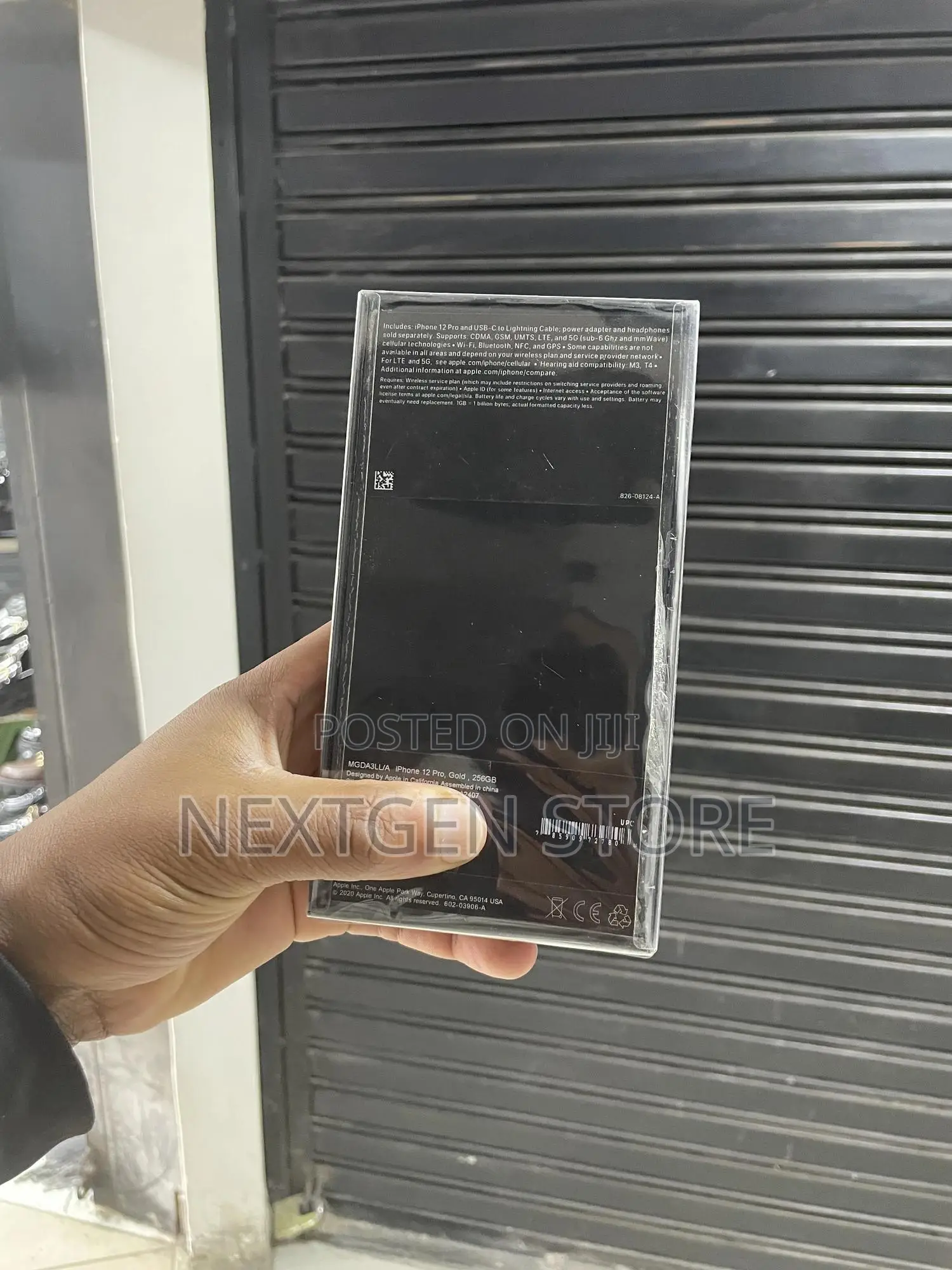 New Apple iPhone 12 Pro 256 GB Gold