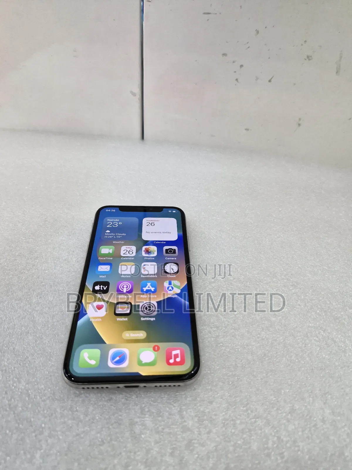 Apple iPhone X 64 GB White