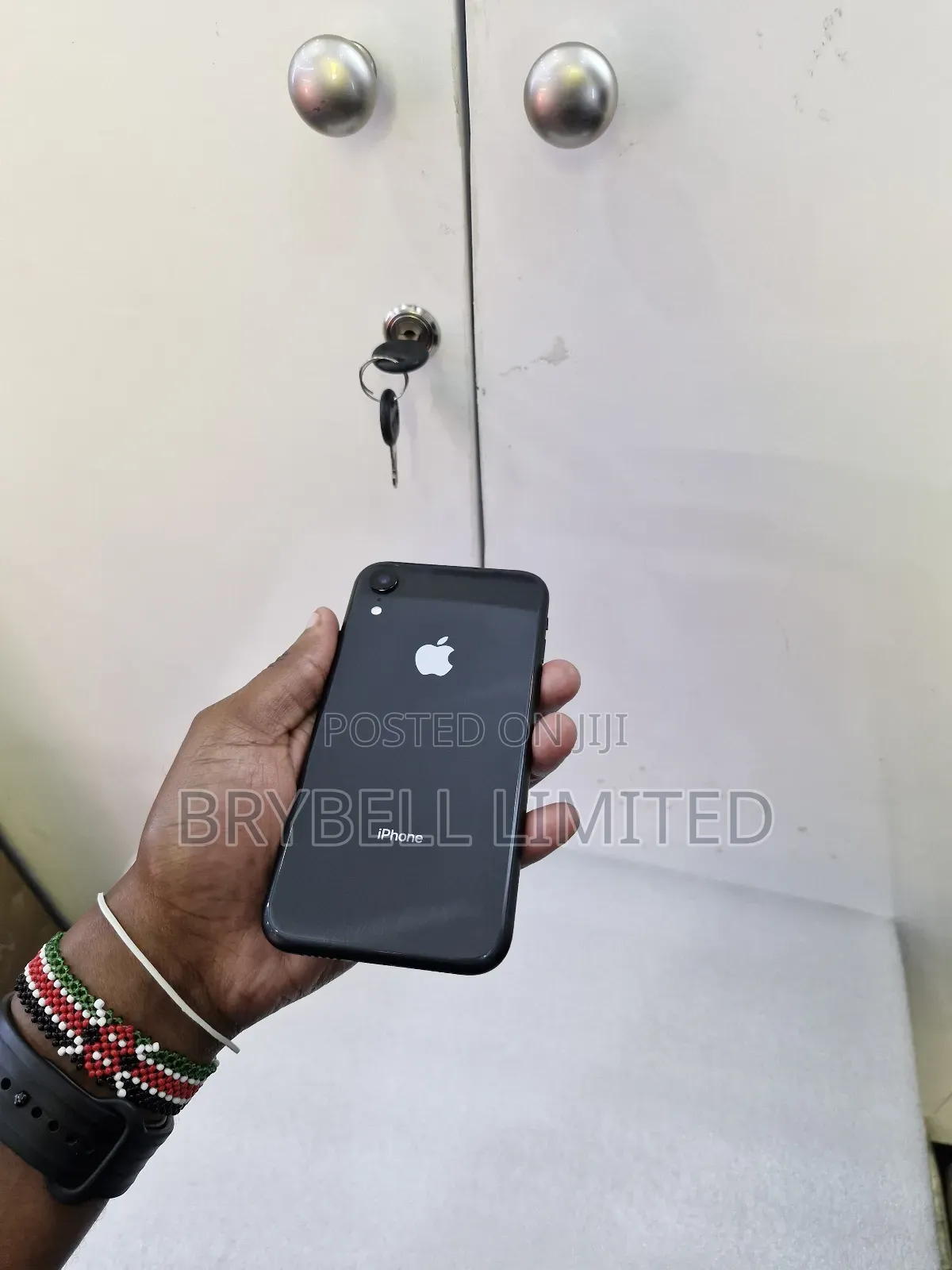 Apple iPhone XR 64 GB Black