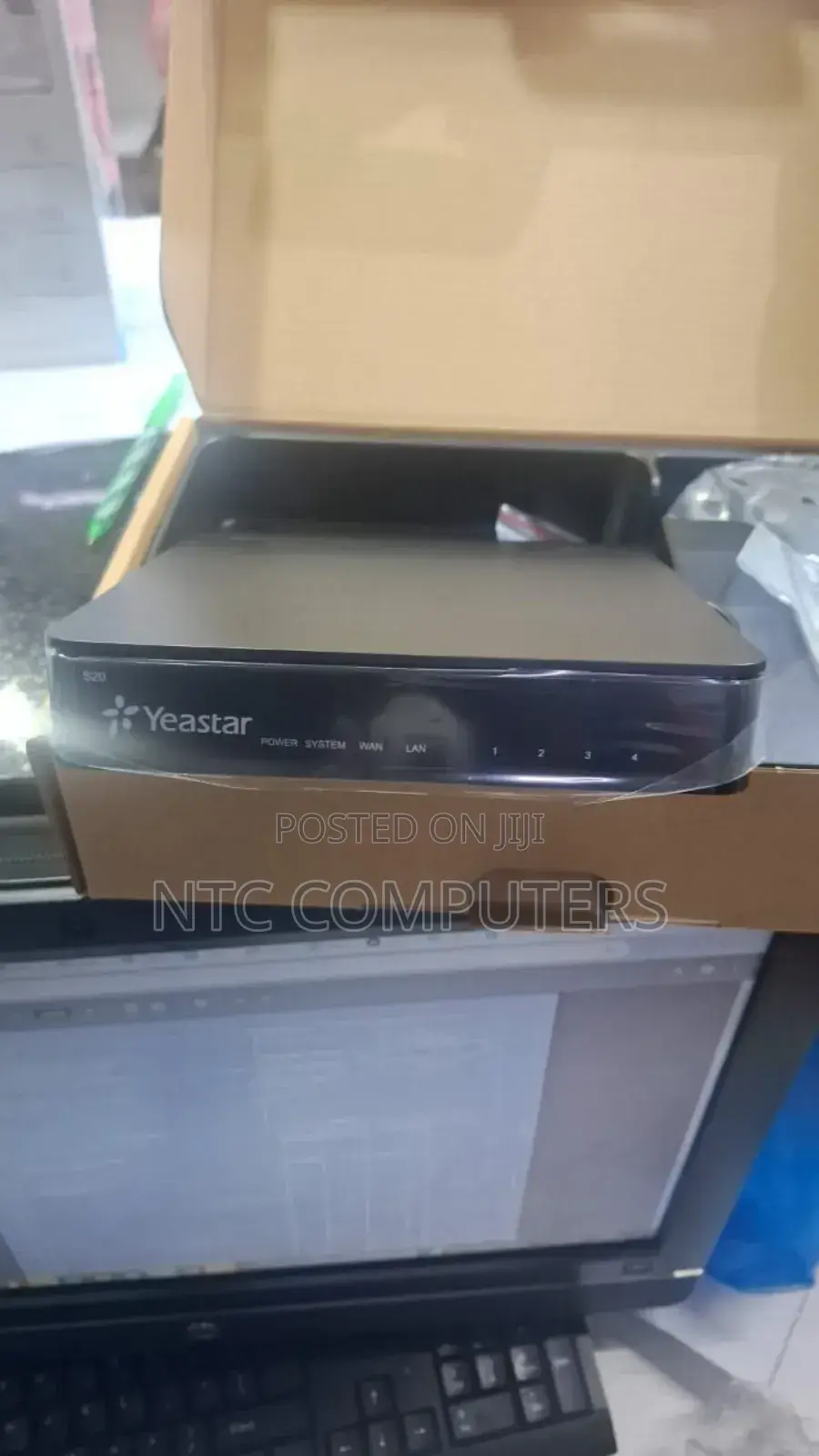 Yeastar S20 - S-Series Voip PBX for Small Business