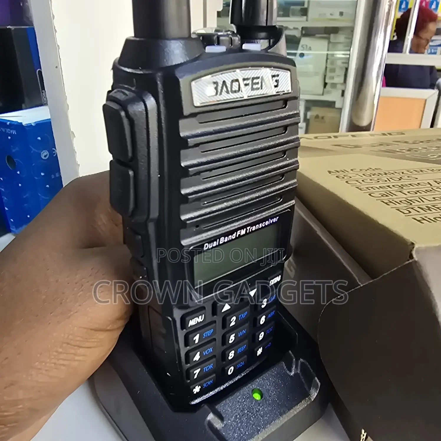 Baofeng Uv-82 Fm Radio – Professional Communication Tool