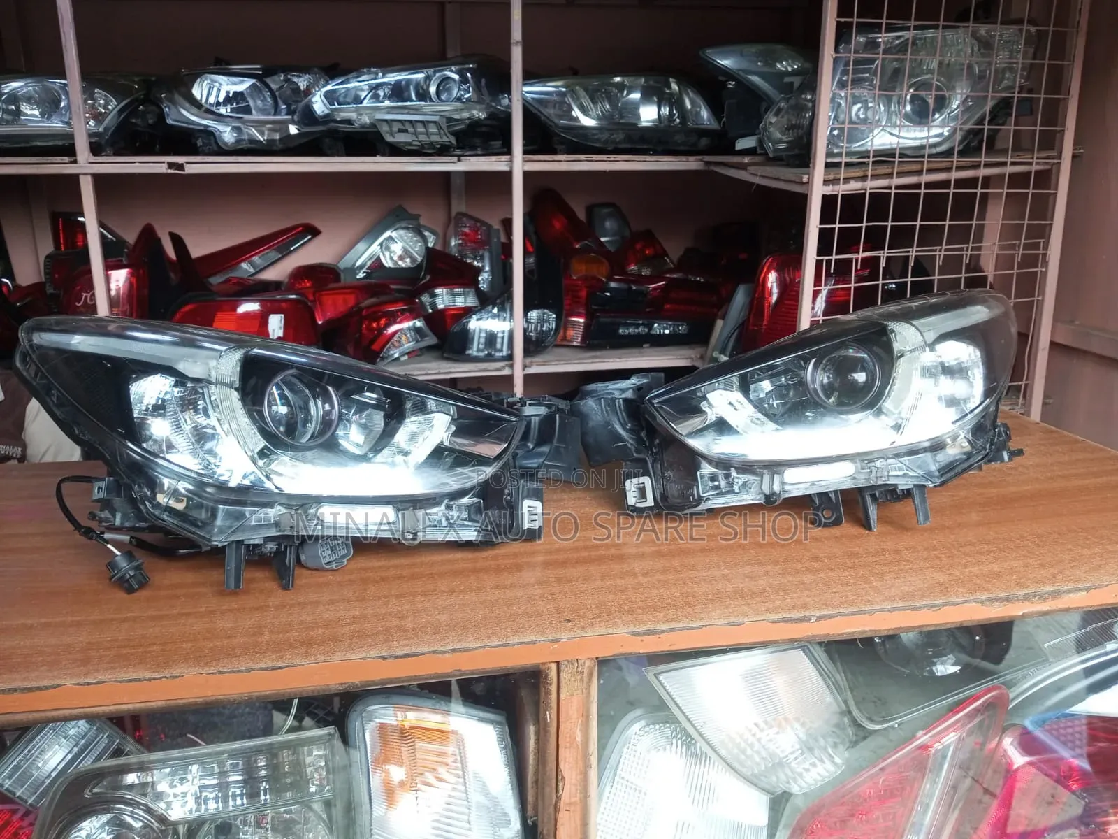 Mazda Demio Headlight Complete Synon Letter Z