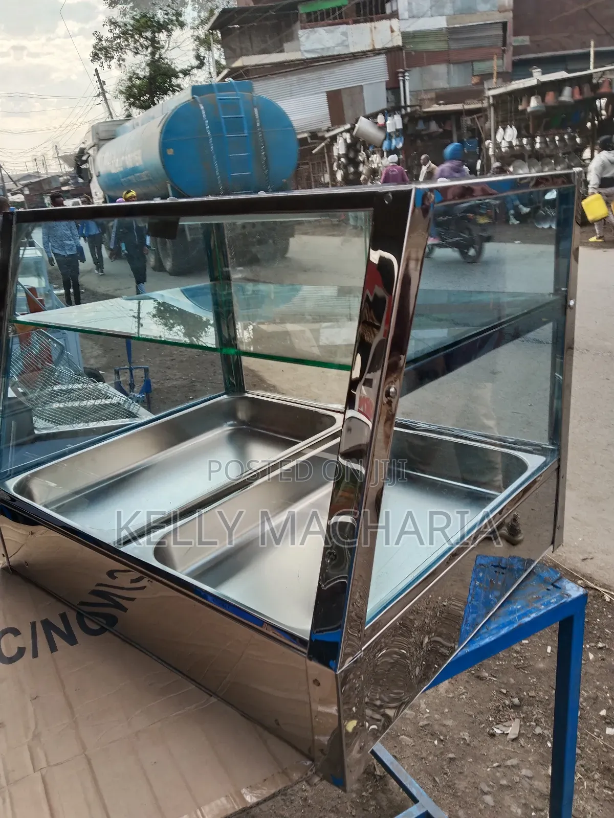 Commercial Sizes Food Warmers and Display /27