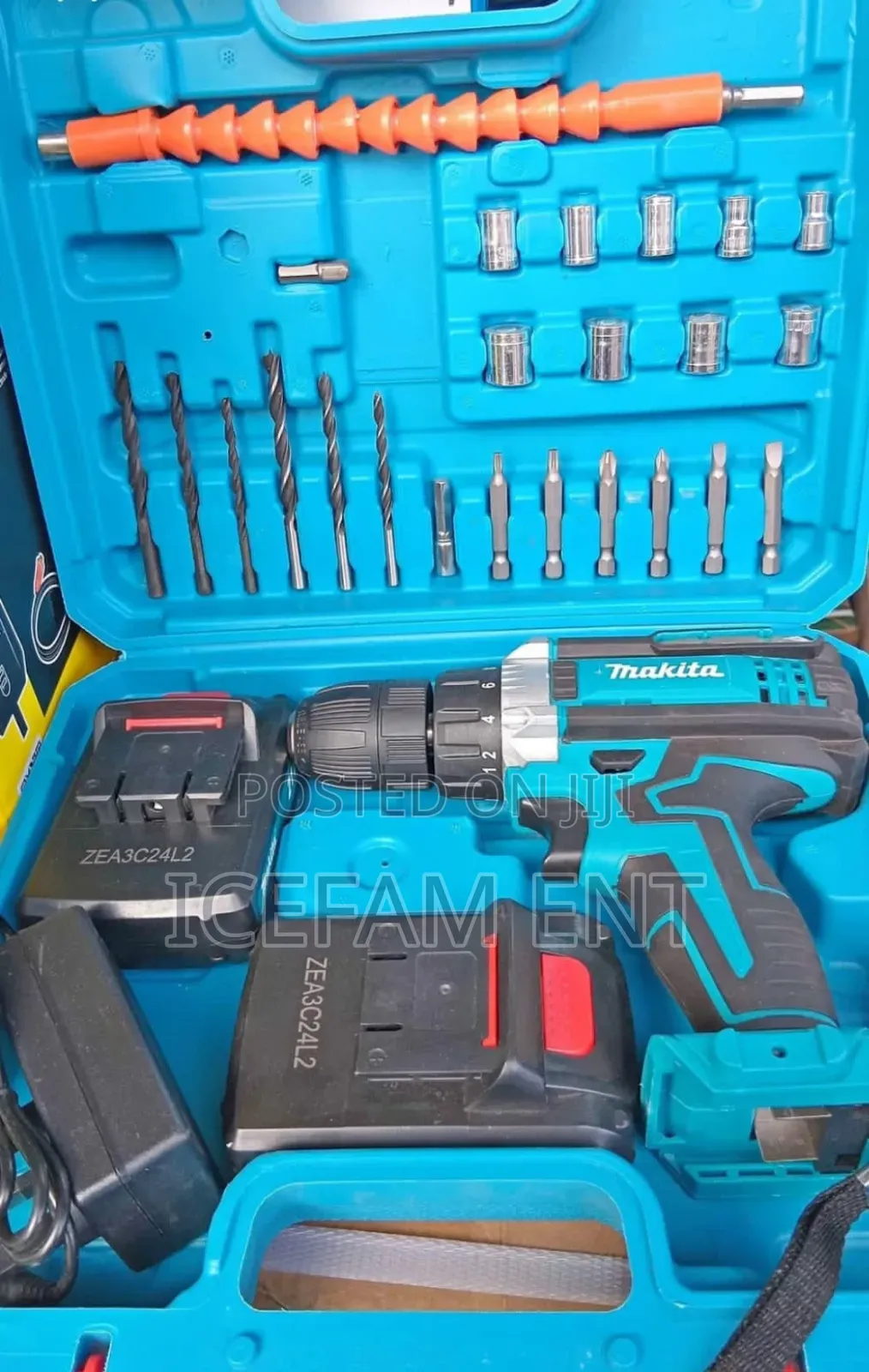 Makita Cordless Drill/26v Rechargeable Drill