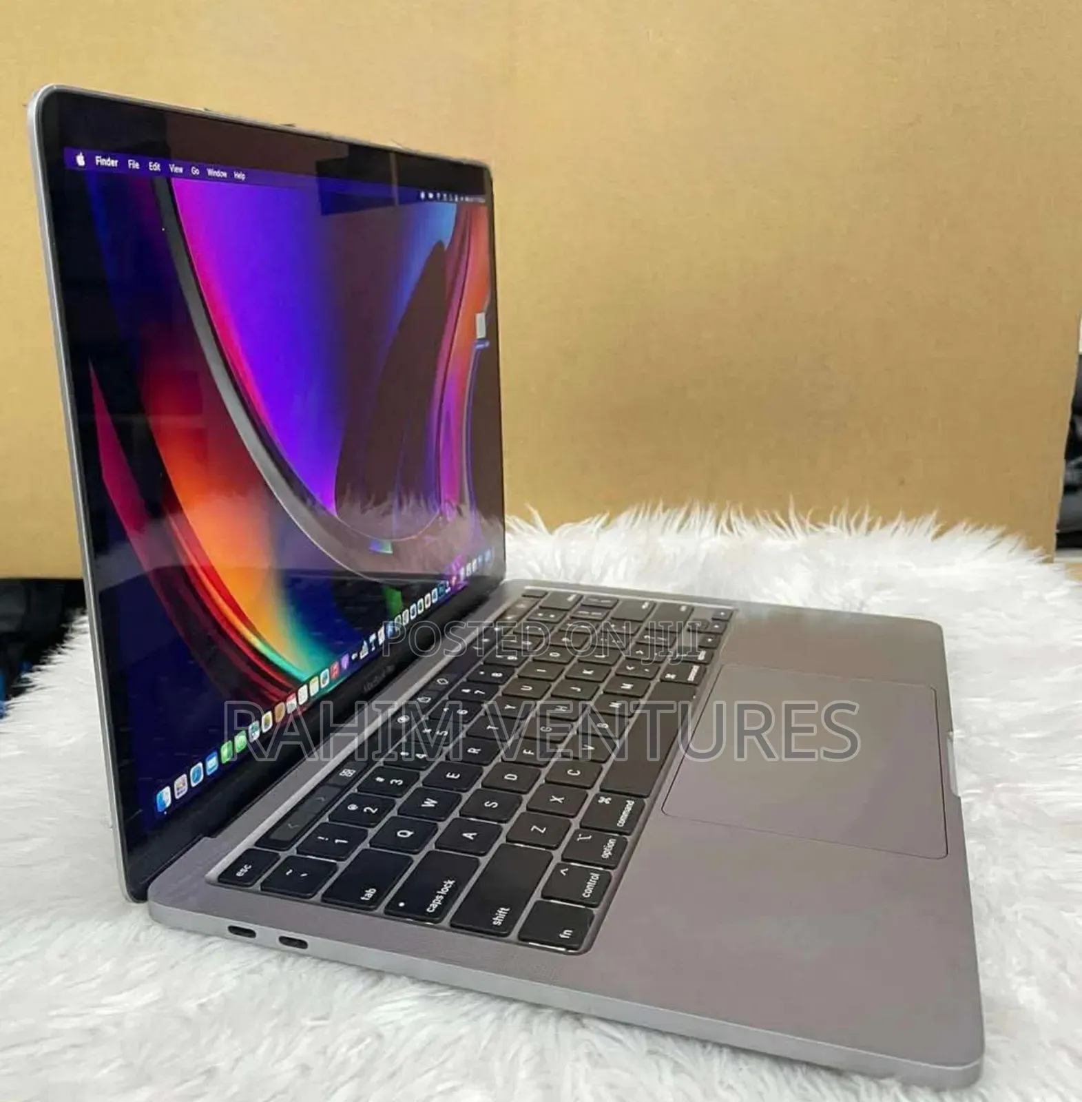 Laptop Apple MacBook Pro 2020 16GB Intel Core i7 SSD 512GB