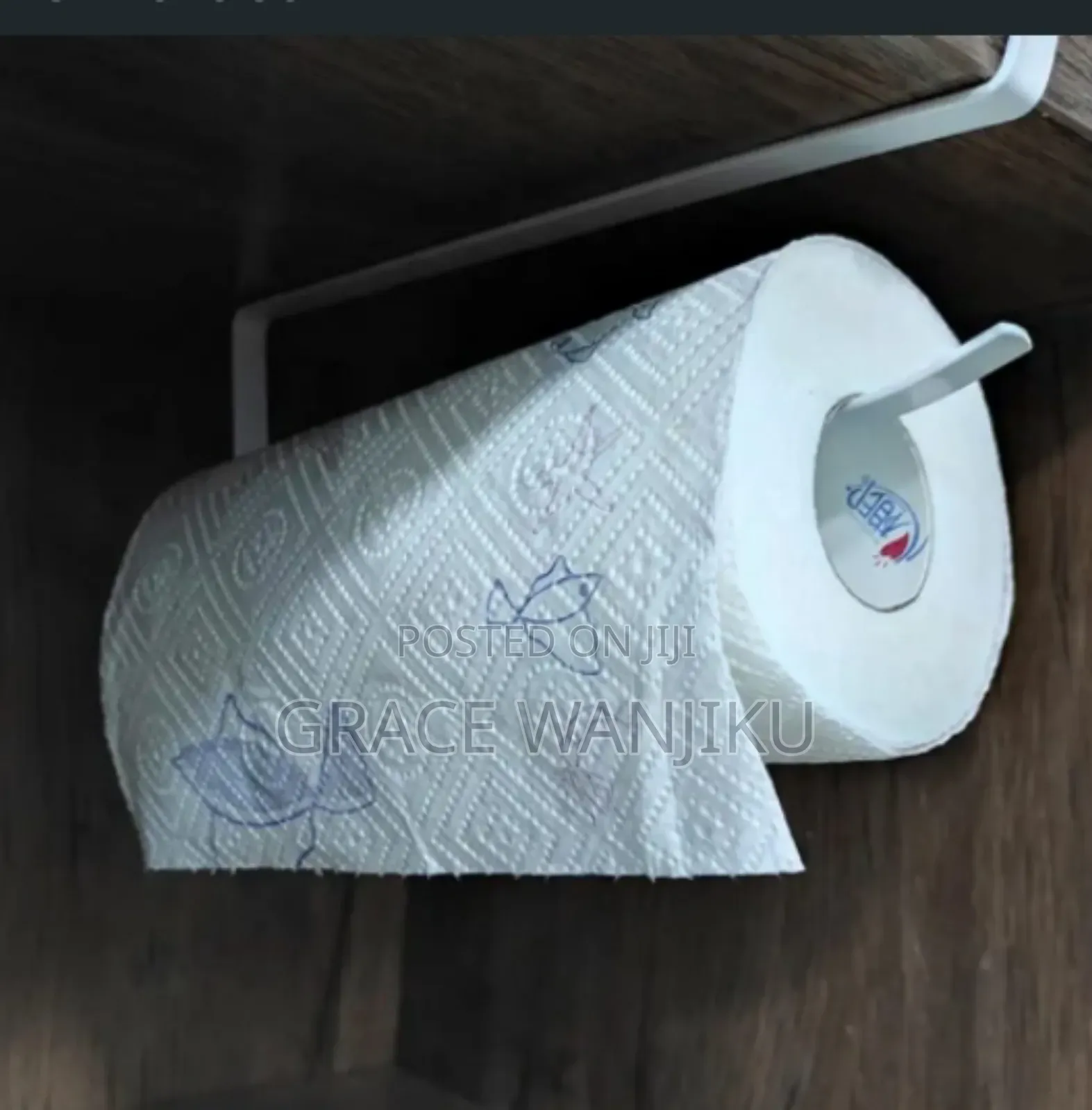 Under the Cabinet Paper Towel Holder