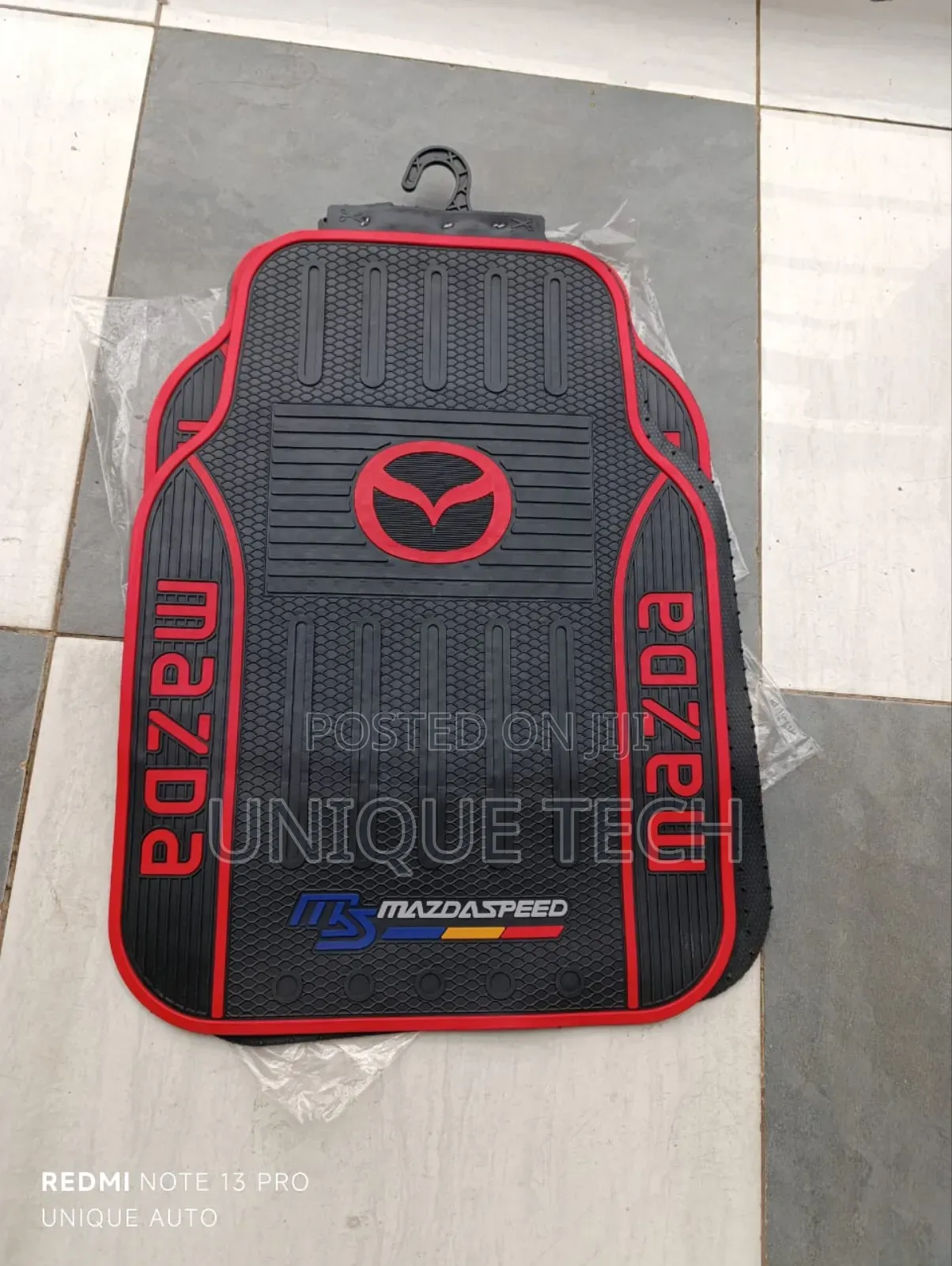 Mazda Branded Floor Mats / 5pcs Universal Fit Set