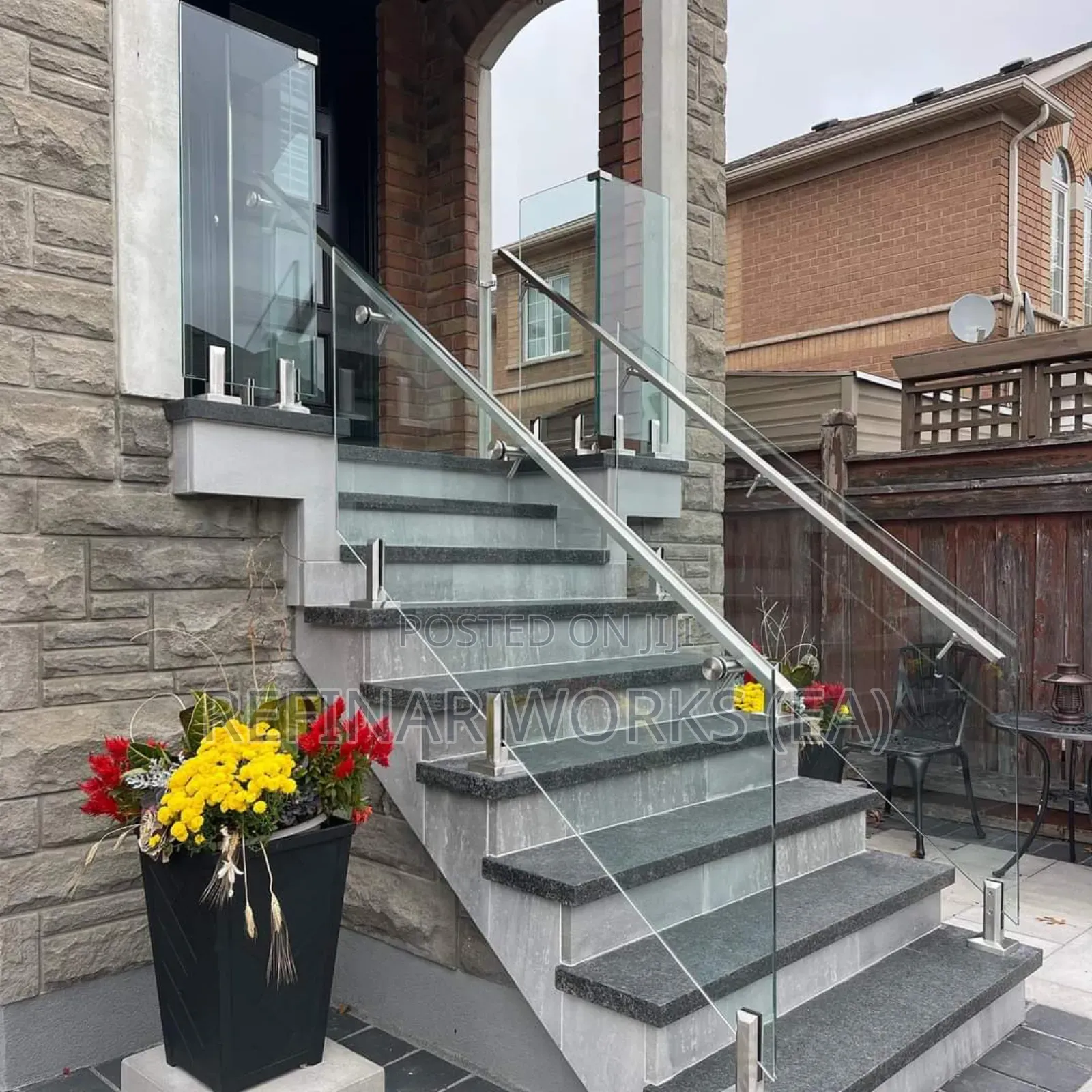 Refinar Stainless Steel Railings – Custom-Made to Fit