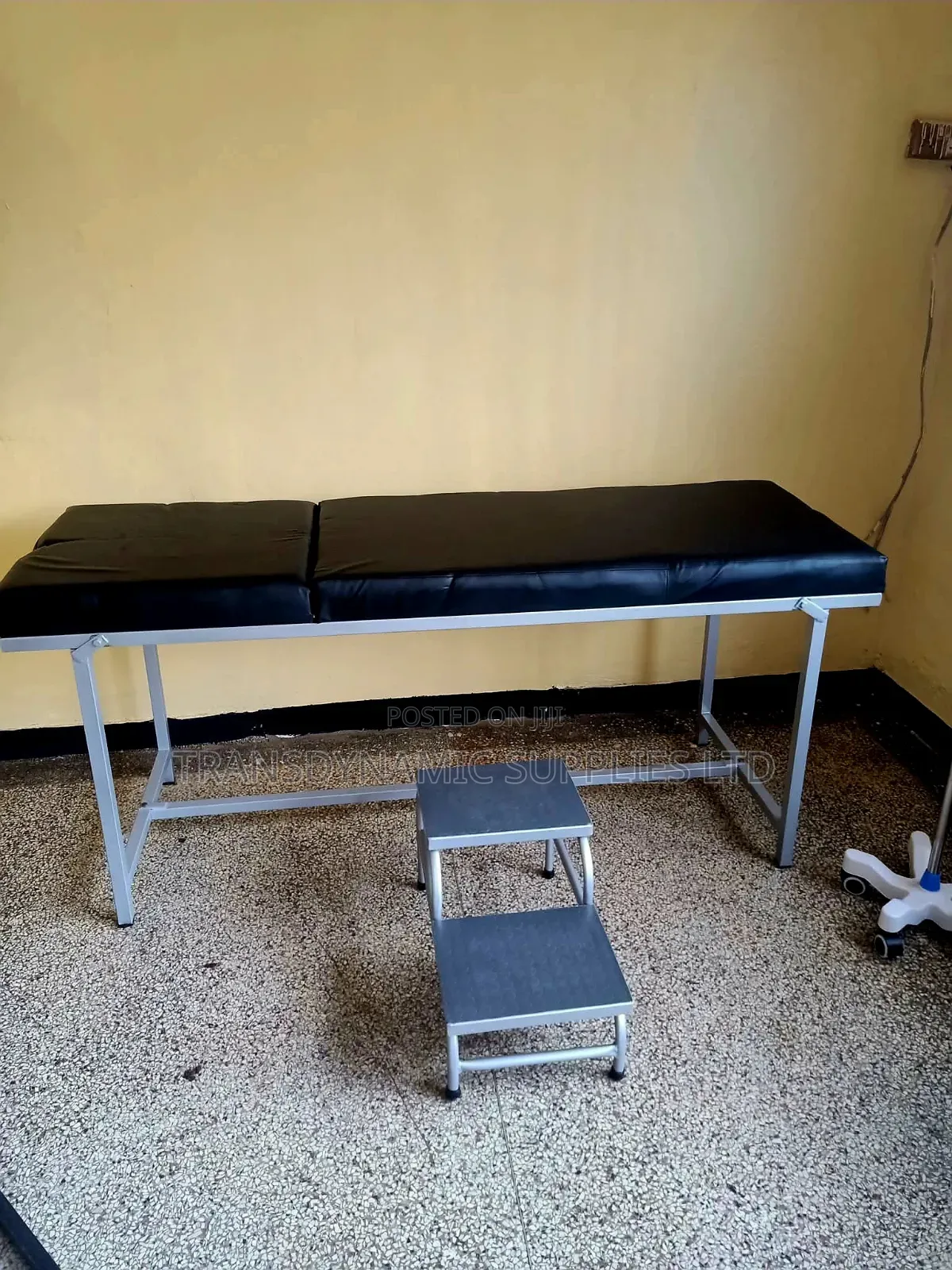 Hospital Examination Bed With Stepping Stool