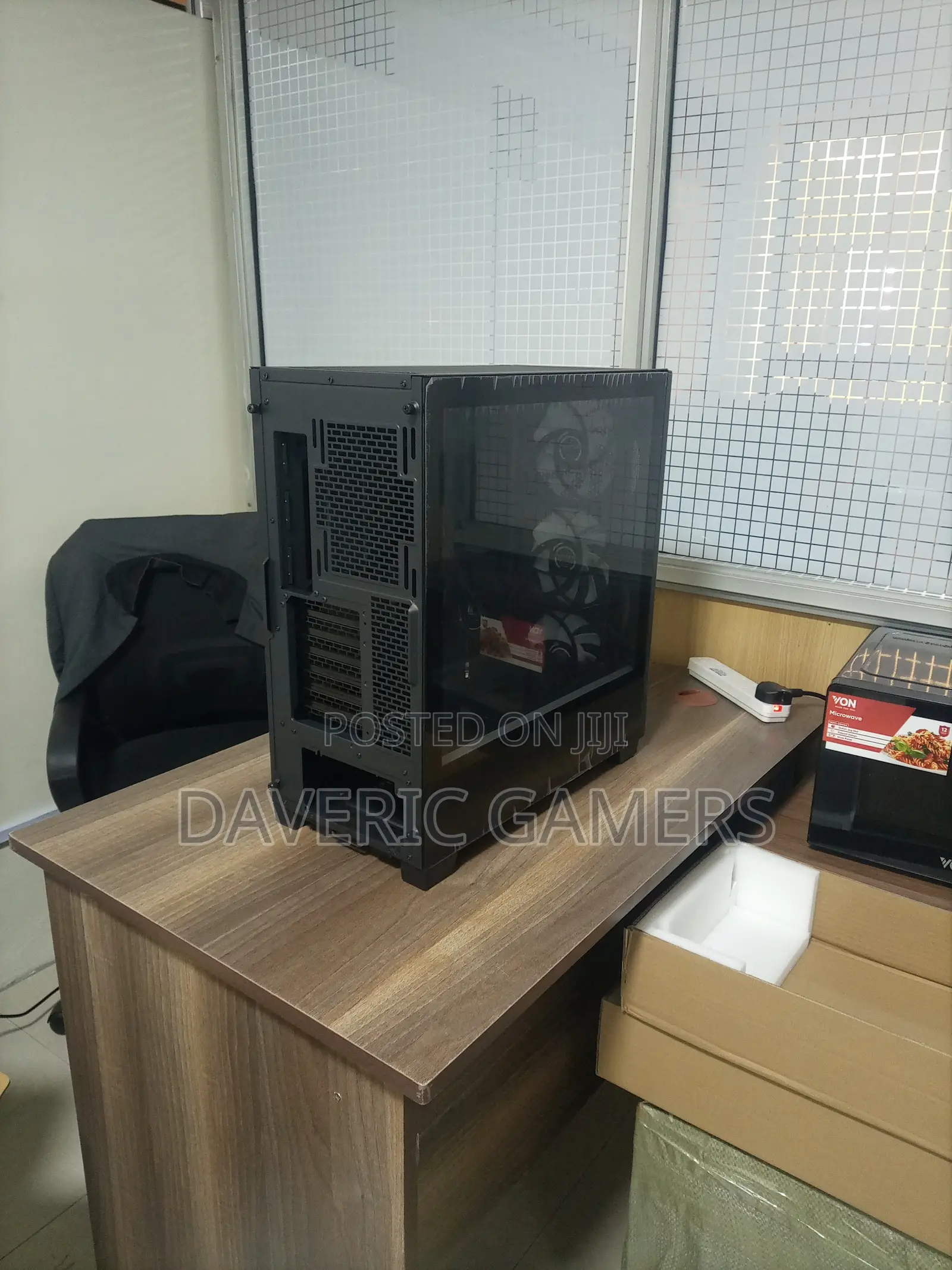Phanteks Xt Pro (Ph-Xt523 P2-Dbk) Black Gaming Casing