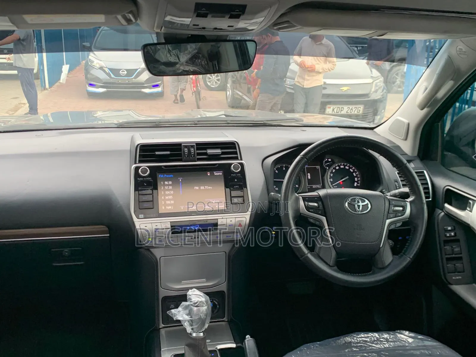 Toyota Land Cruiser Prado 2.8 2018 Gray