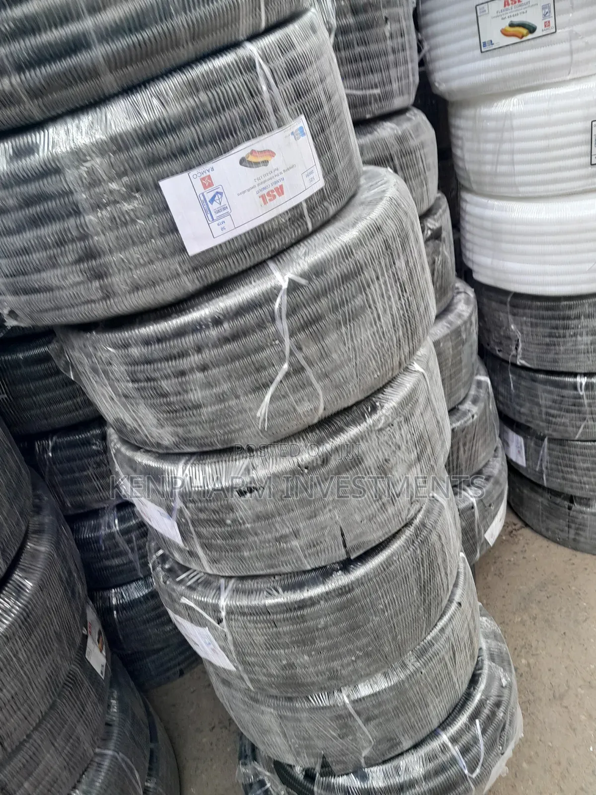 25mm Flexible Conduit Black; Flb001