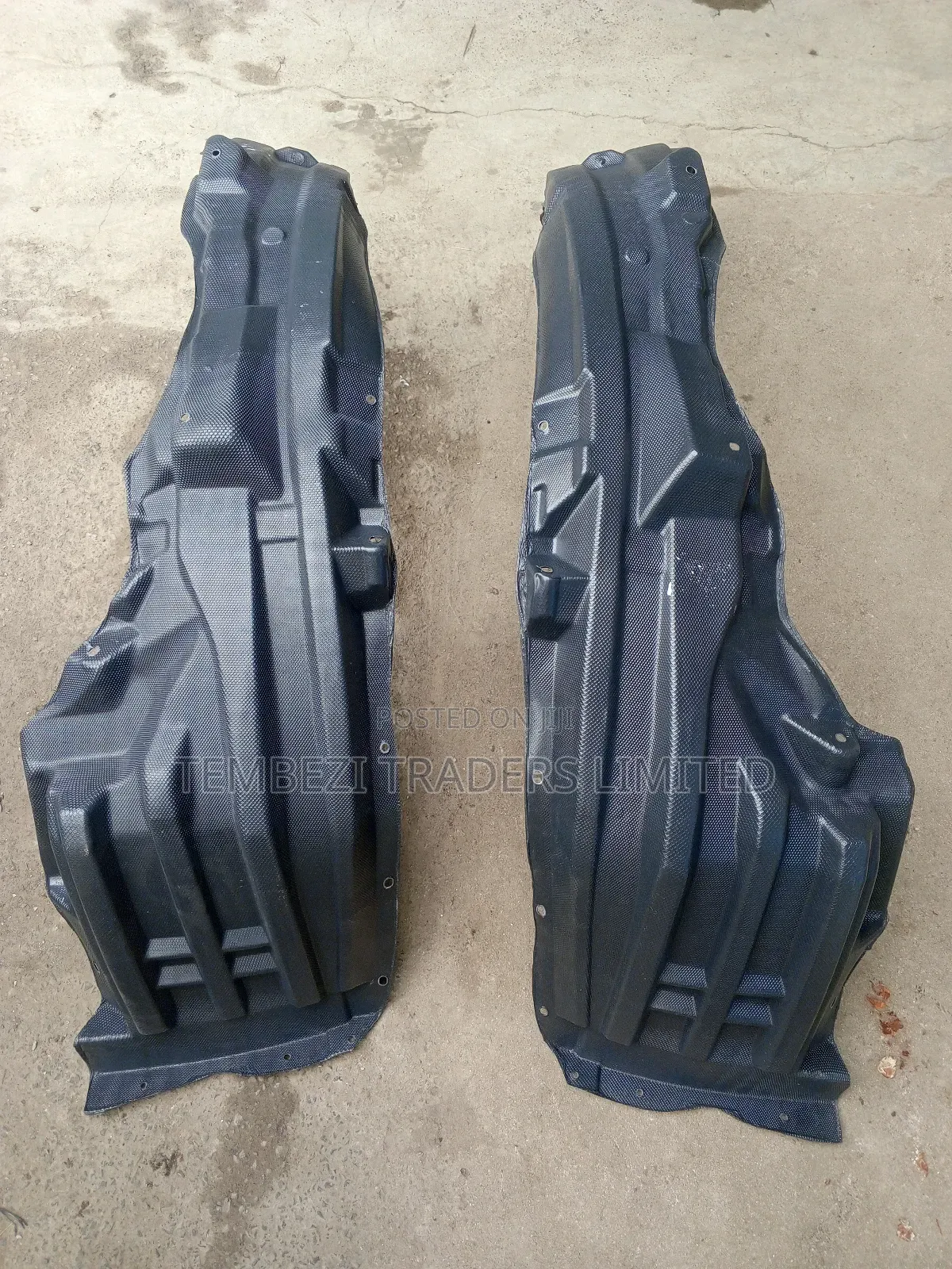 Inner Fenders Stone Guards Mitsubishi Outlander