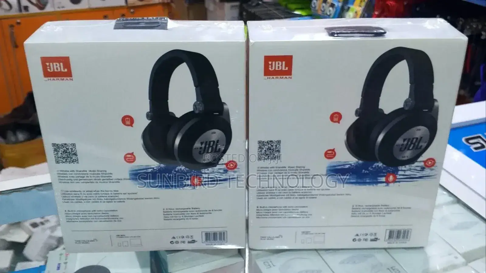 JBL E50bt Headphones.
