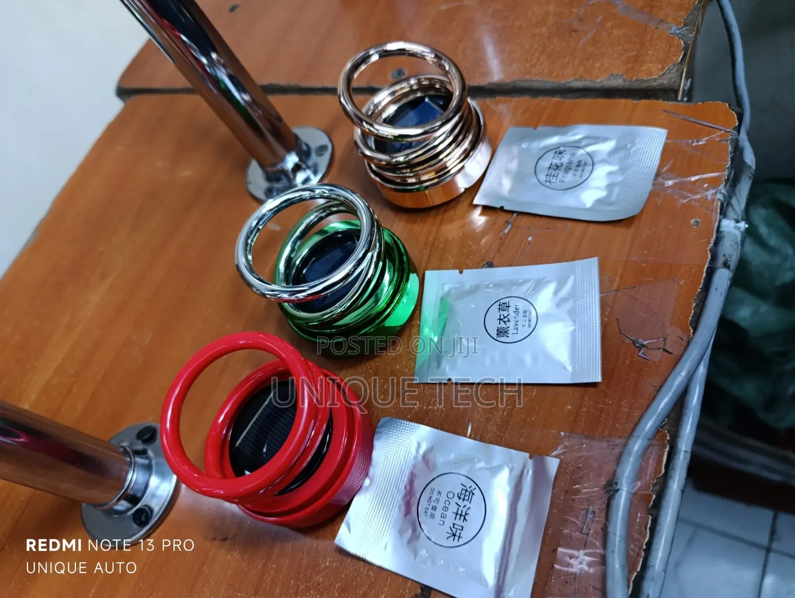 360° Spinning Car Air Freshener – Long-Lasting Scent