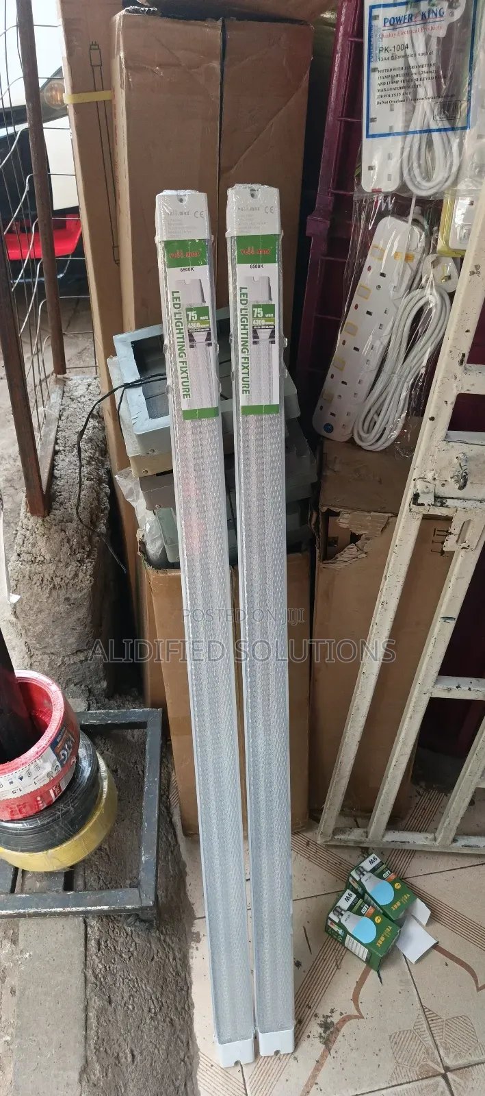 75w Led Fixture <>4ft Vellmax Light