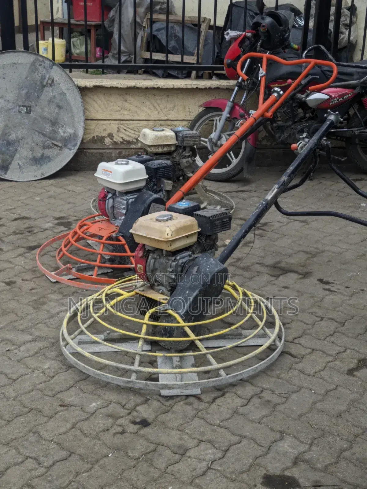 Floor Finishing Services / Power Trowell for Hire