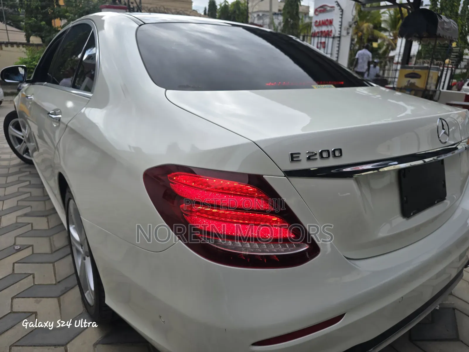 Mercedes-Benz E200 2018 White