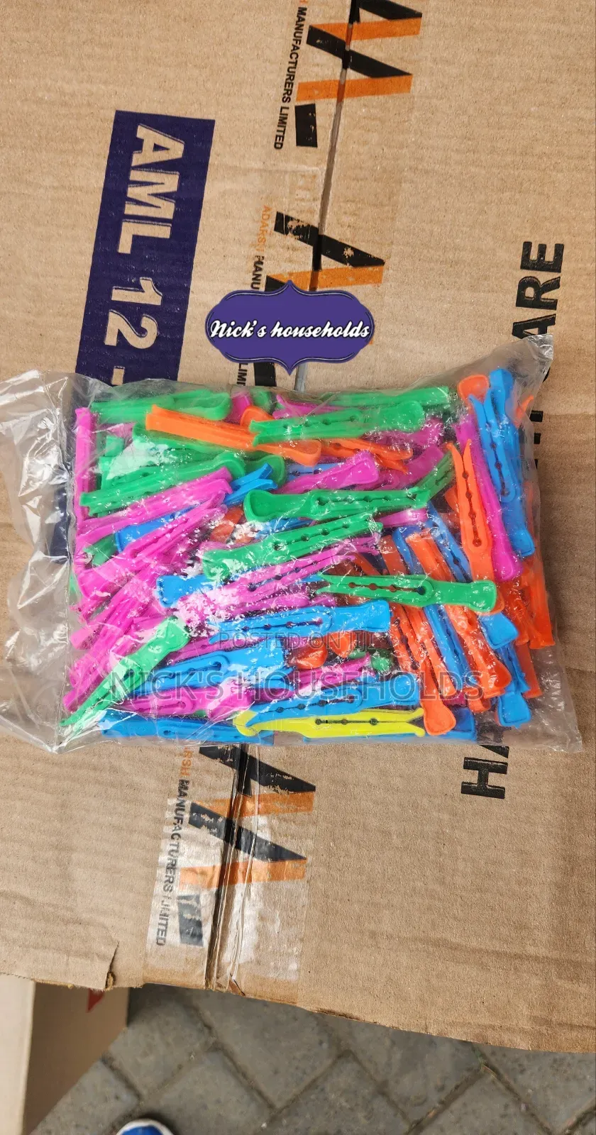 Assorted Pegs