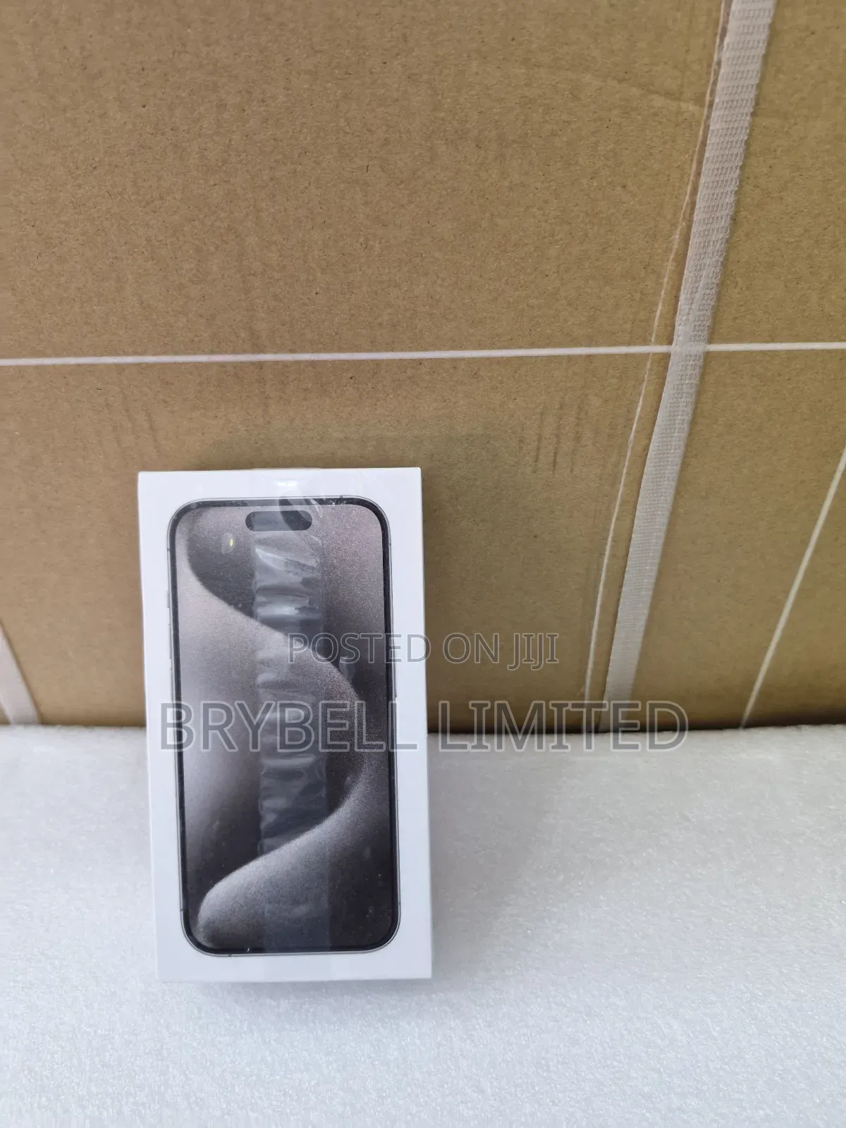 New Apple iPhone 15 Pro 256 GB