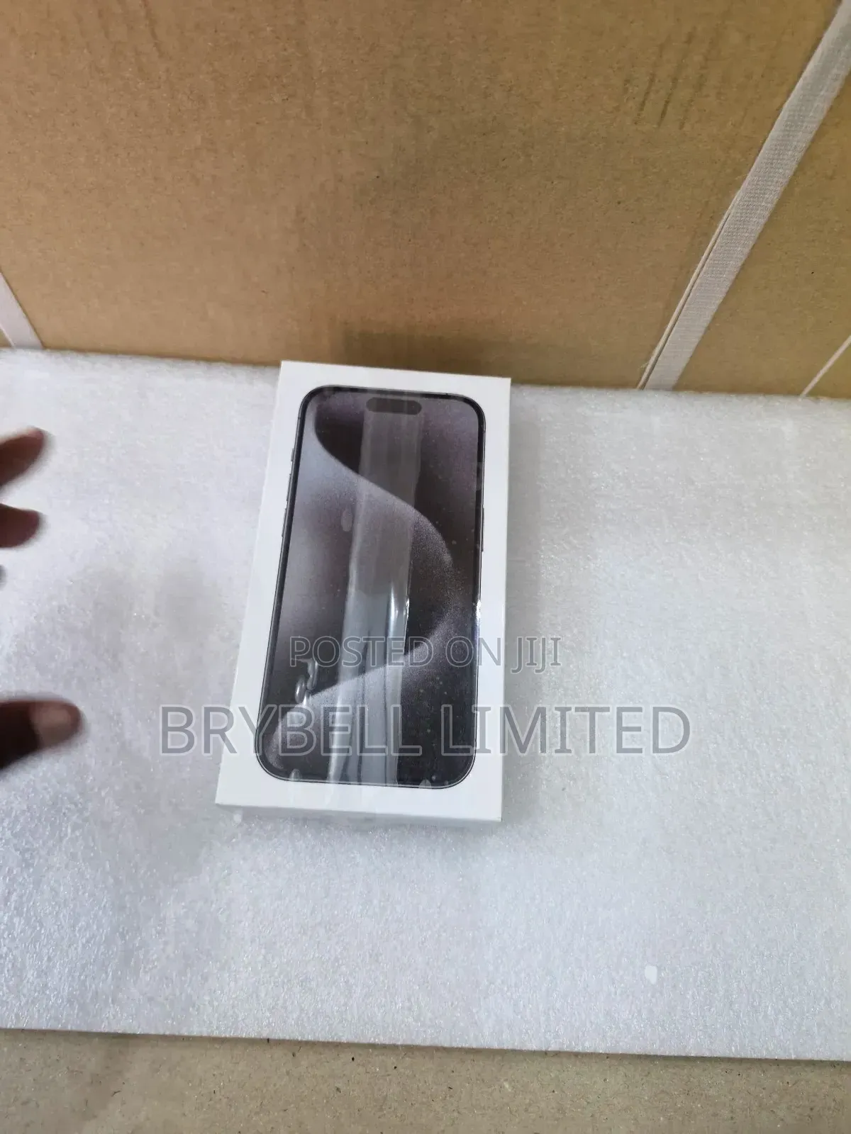 New Apple iPhone 15 Pro 256 GB Black