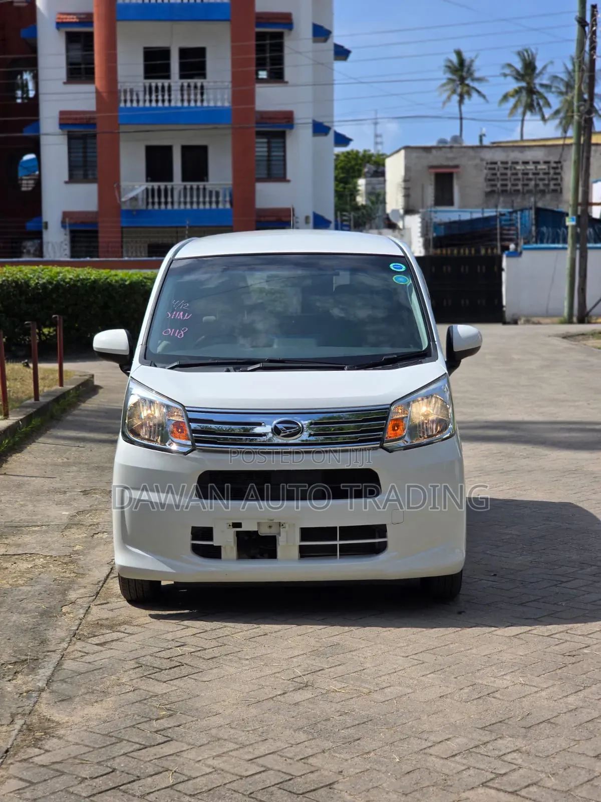 Daihatsu Move 2018 White