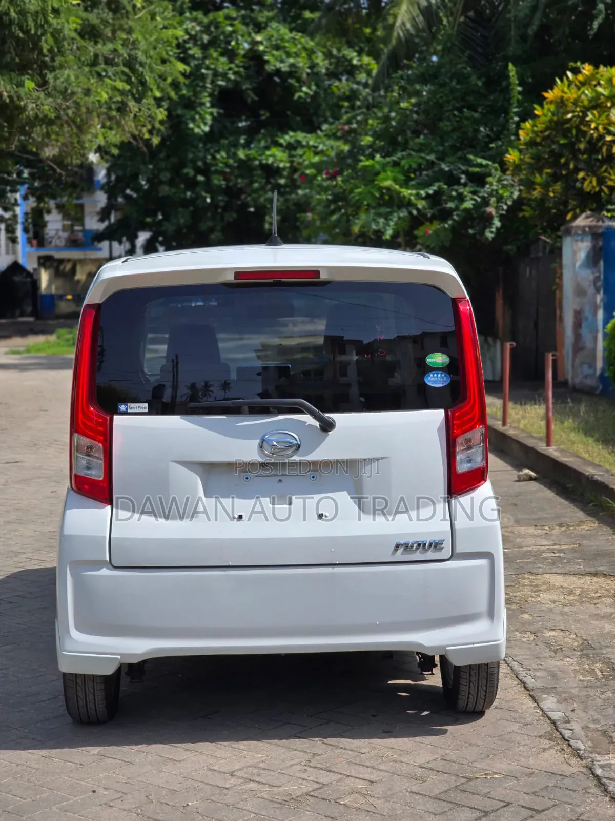 Daihatsu Move 2018 White
