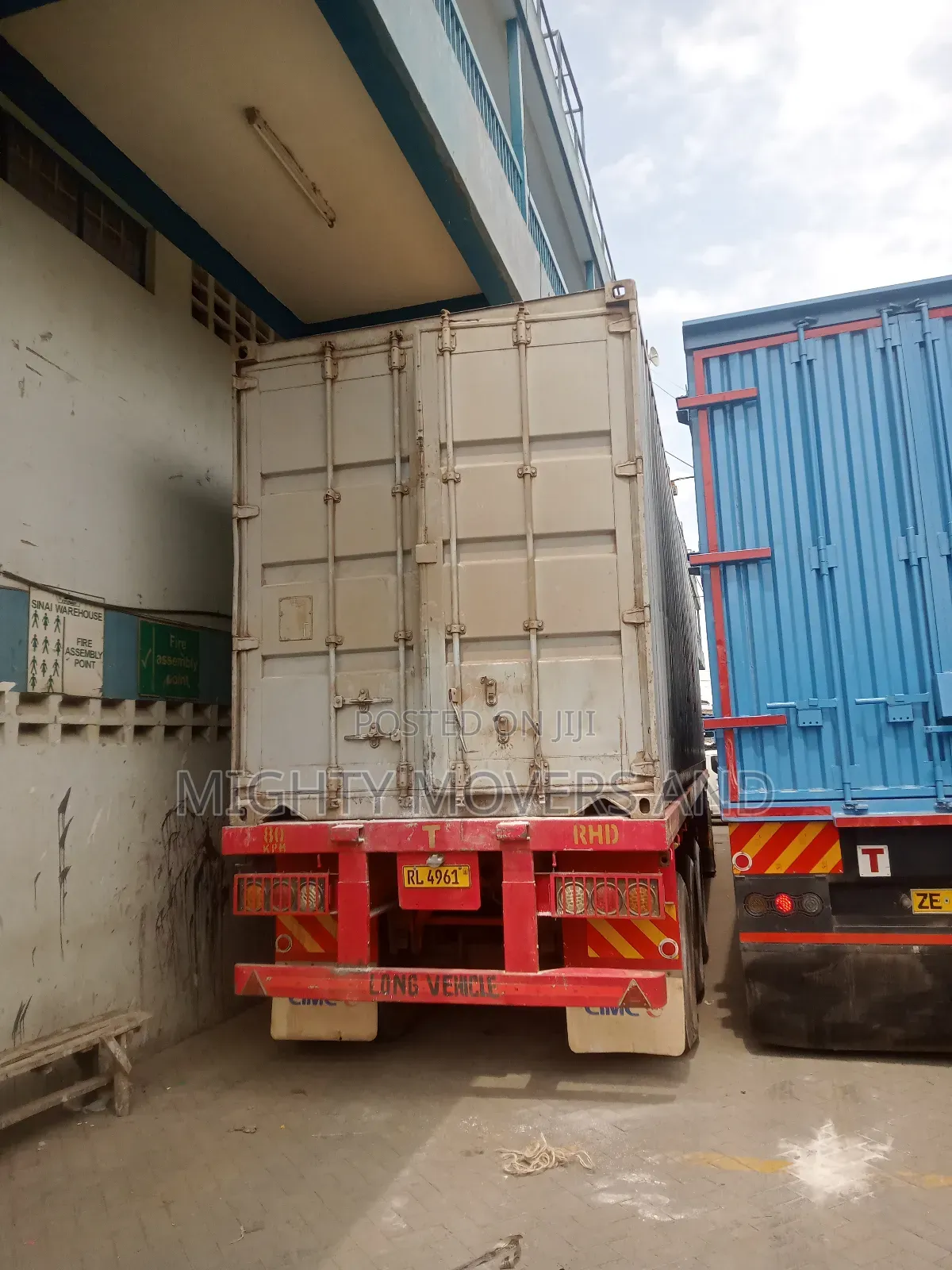 Trailer for Hauling Goods Available