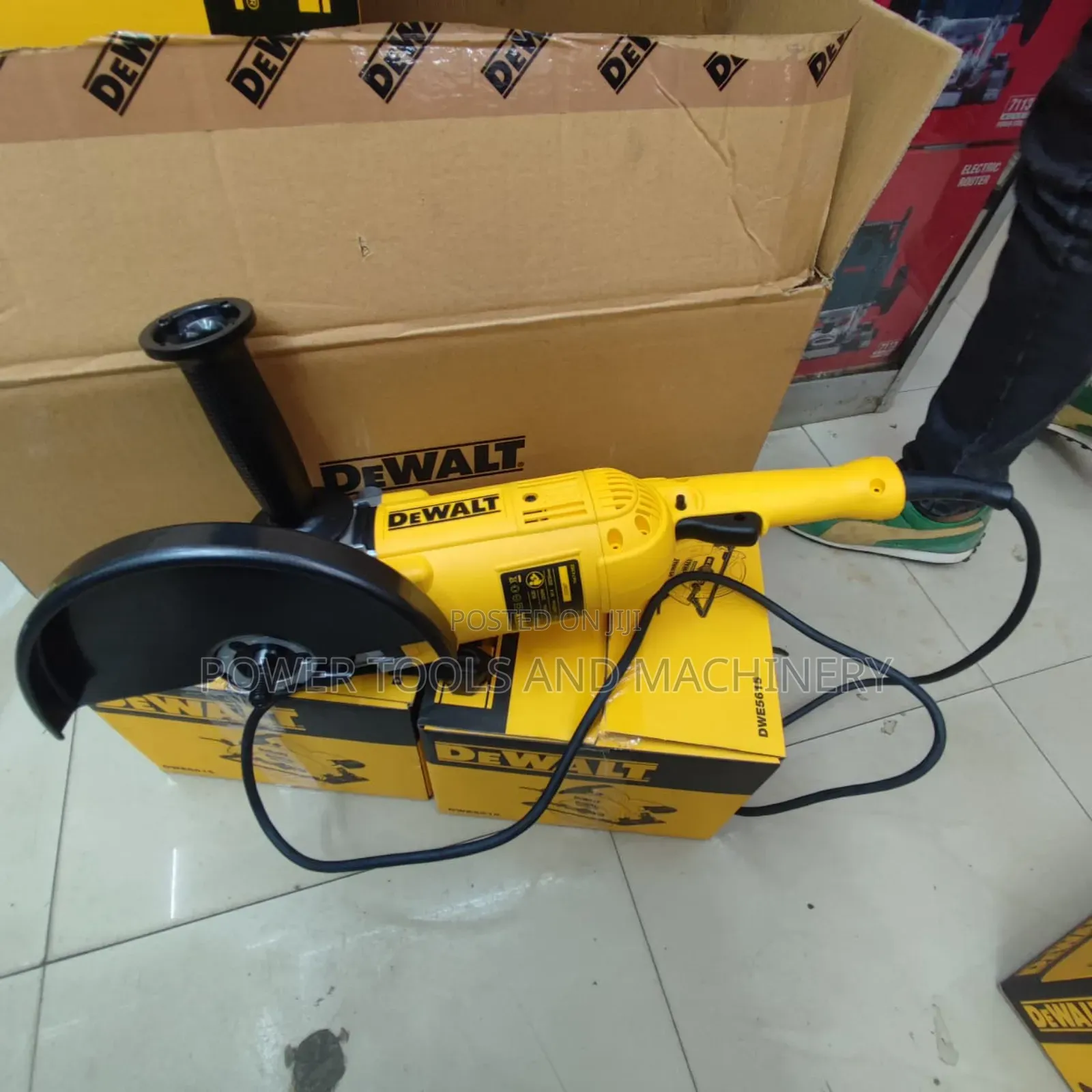 Dewalt Angle Grinder 9" / Quality Dewalt Angle Grinder