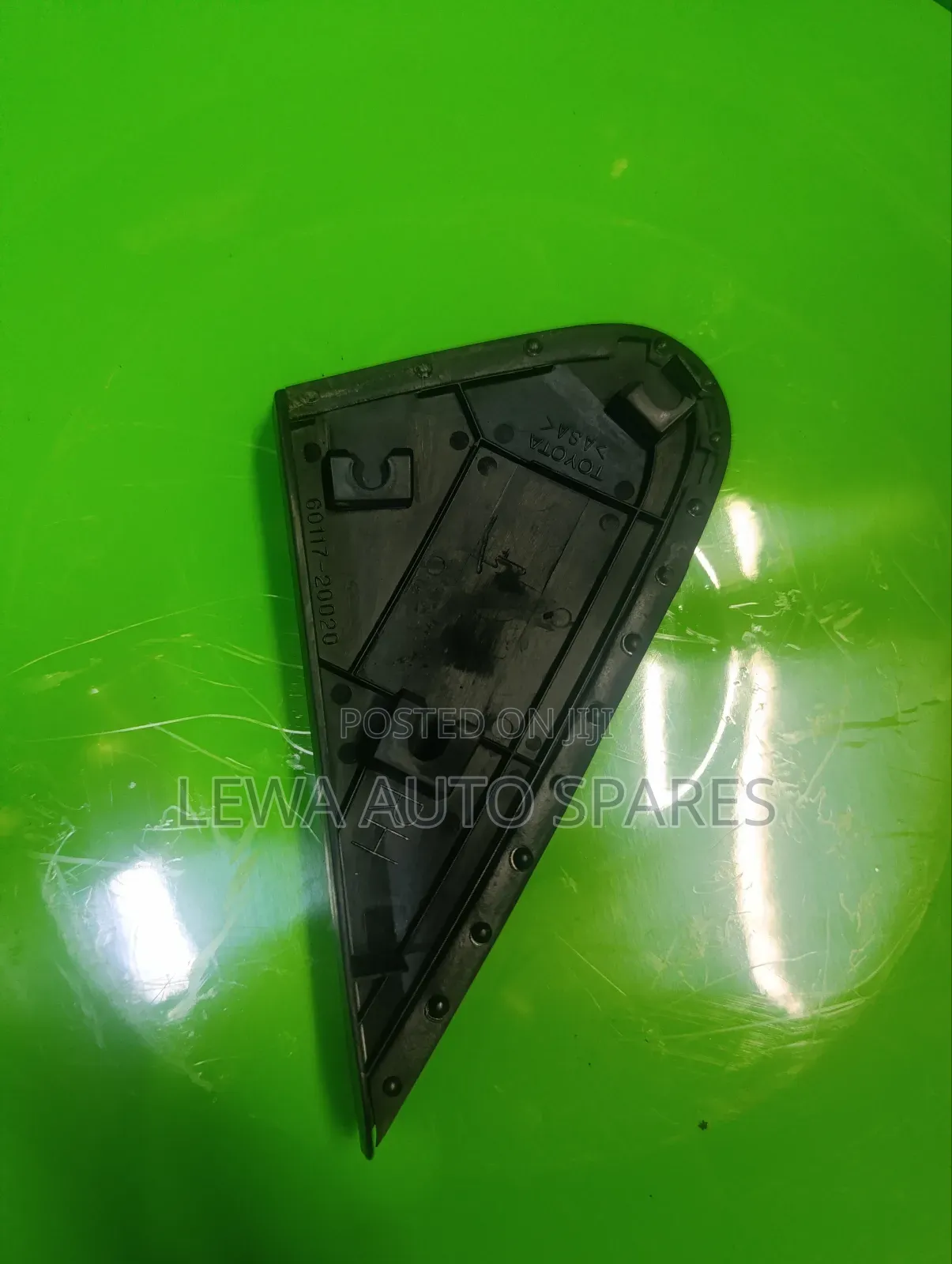 Side Mirror Finisher For Toyota Premio 260 Rh