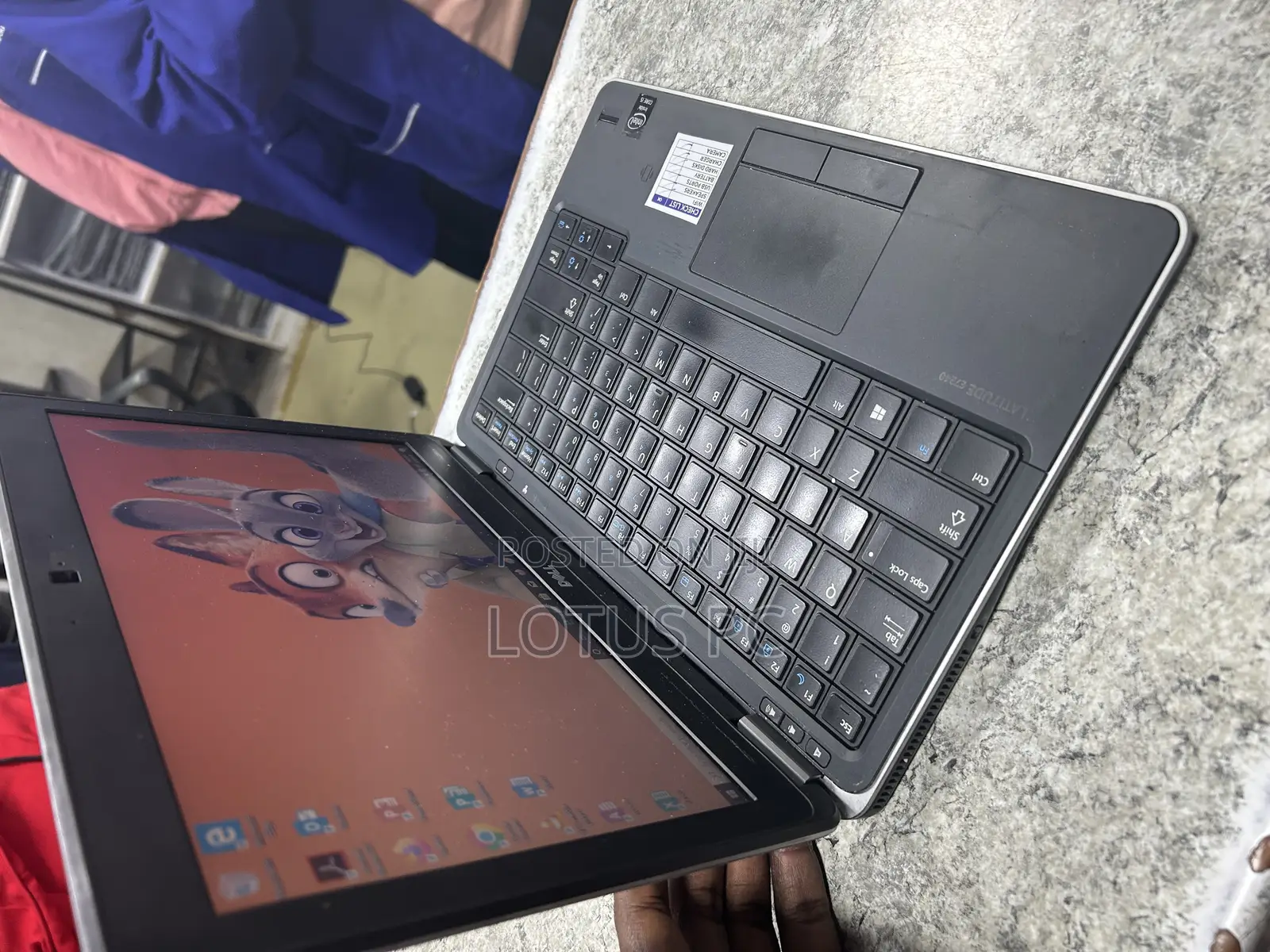 Laptop Dell Latitude 7420 8GB Intel Core i5 SSD 256GB